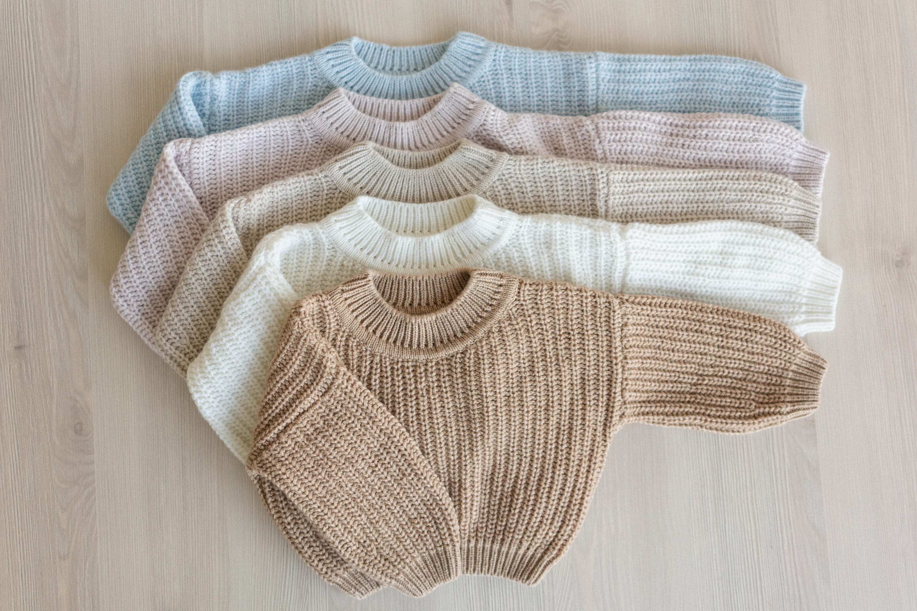 Chunky knit baby sweater – cozy clothing for newborns up to 2 years
