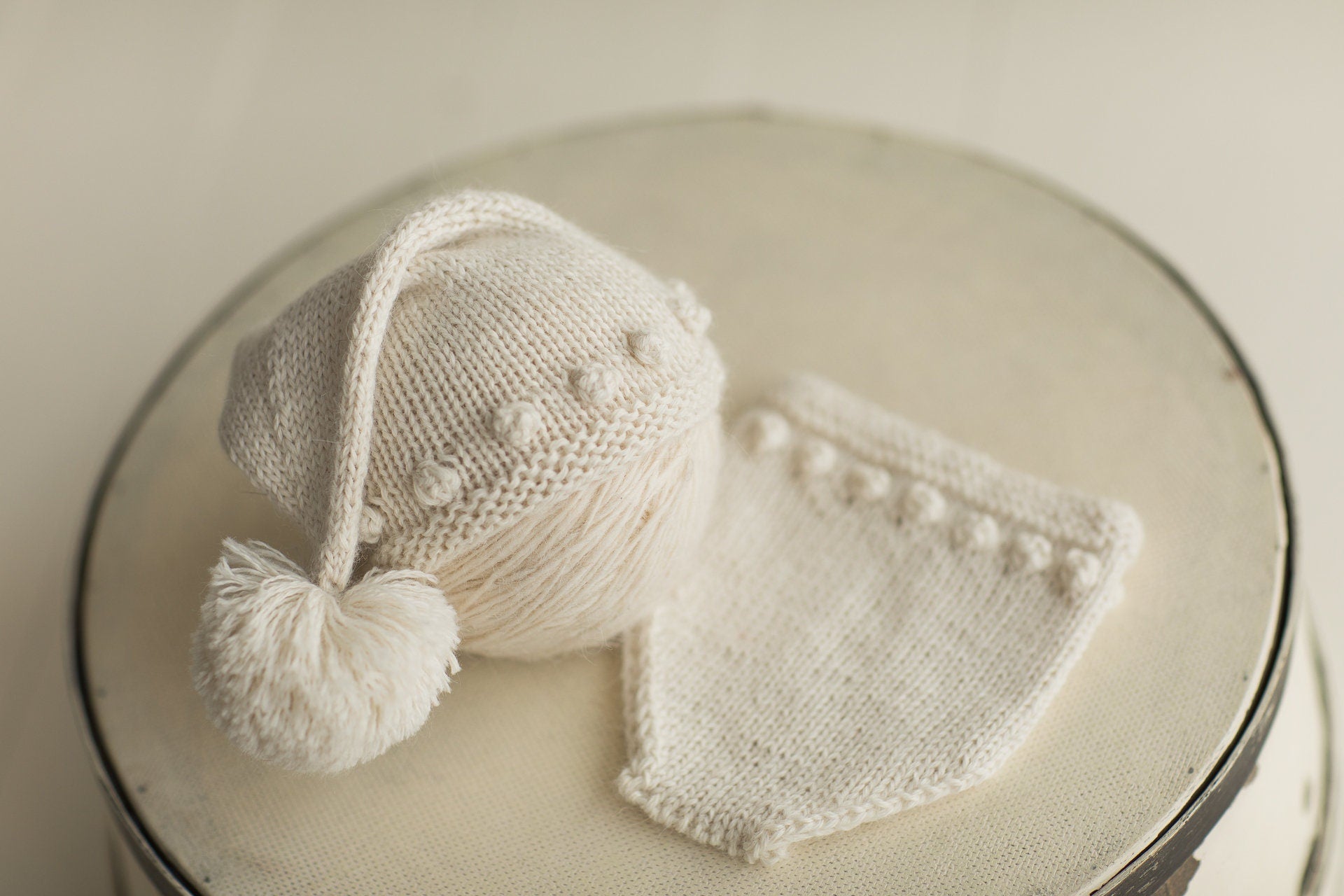 Newborn Knit Sleep Hat with Pants, Newborn Knitted Outfit, Newborn photography props, Coming Home Outfit Baby, Unisex Baby Knitted Outfit