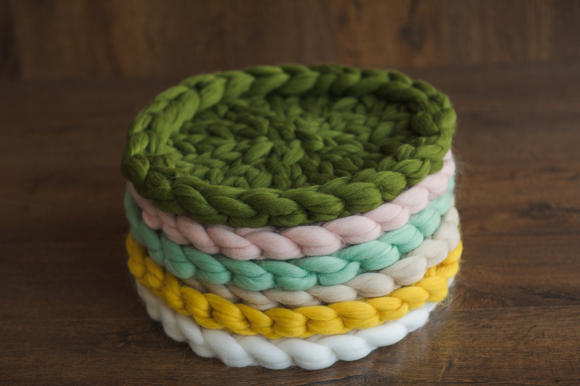 Newborn Merino Wool Nest Blanket,Round Chunky Knit Blanket,Baby Photography Basket Filler Nest Wool Roving,White Knit Blanket,Newborn braid