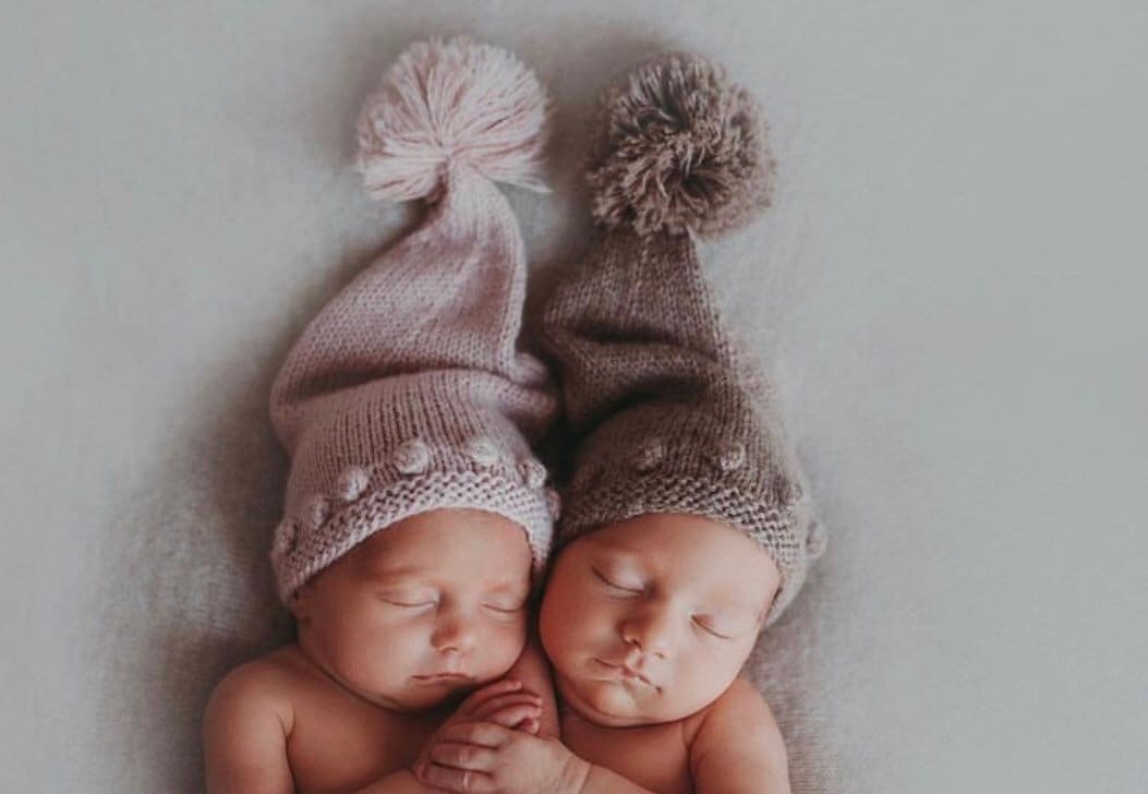 Newborn Knit Sleep Hat with Pants, Newborn Knitted Outfit, Newborn photography props, Coming Home Outfit Baby, Unisex Baby Knitted Outfit