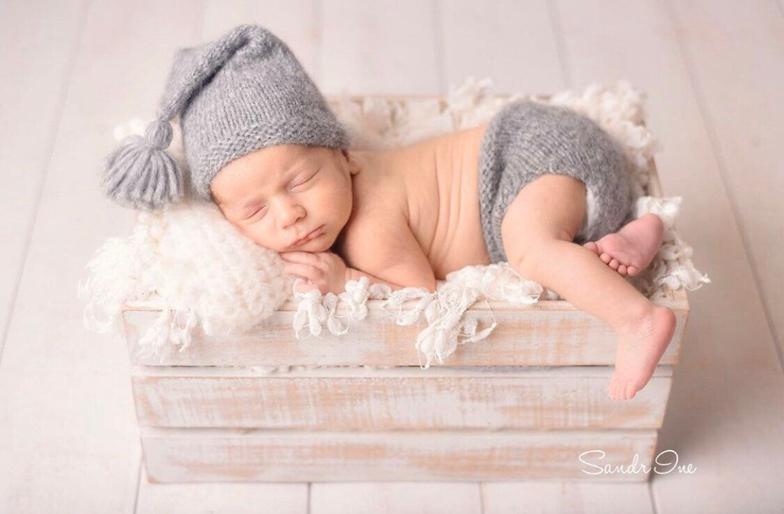 Newborn Knit Sleep Hat and Knit Bloomer for Newborn Photography Outfit, Newborn Sleep Hat, Newborn Diaper Cover, Newborn Knitted Outfit