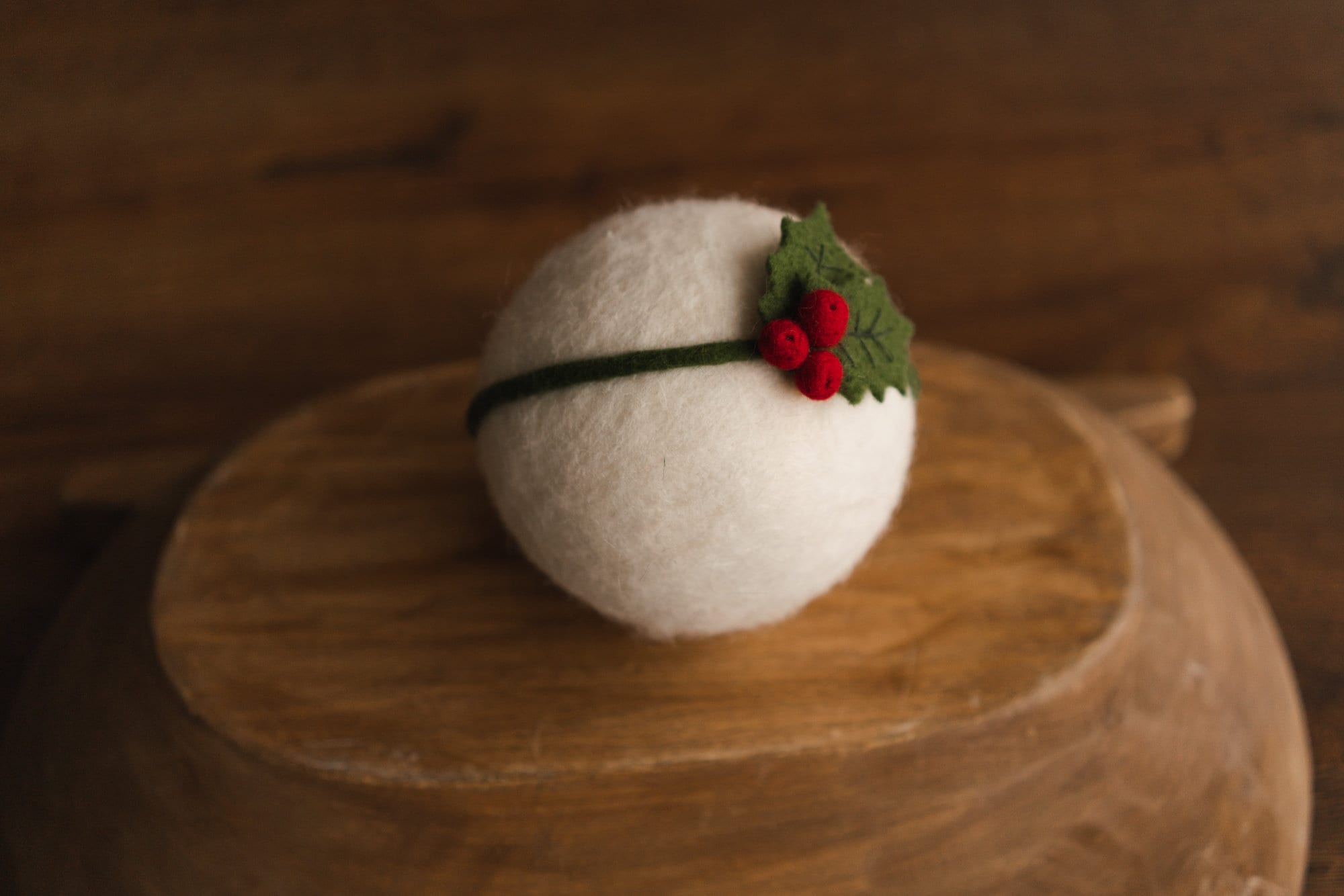 Newborn Holly Berry Headband, Newborn Christmas Holly Berry Headband, Newborn Felted Props,Newborn Photography Props,Newborn Christmas Props