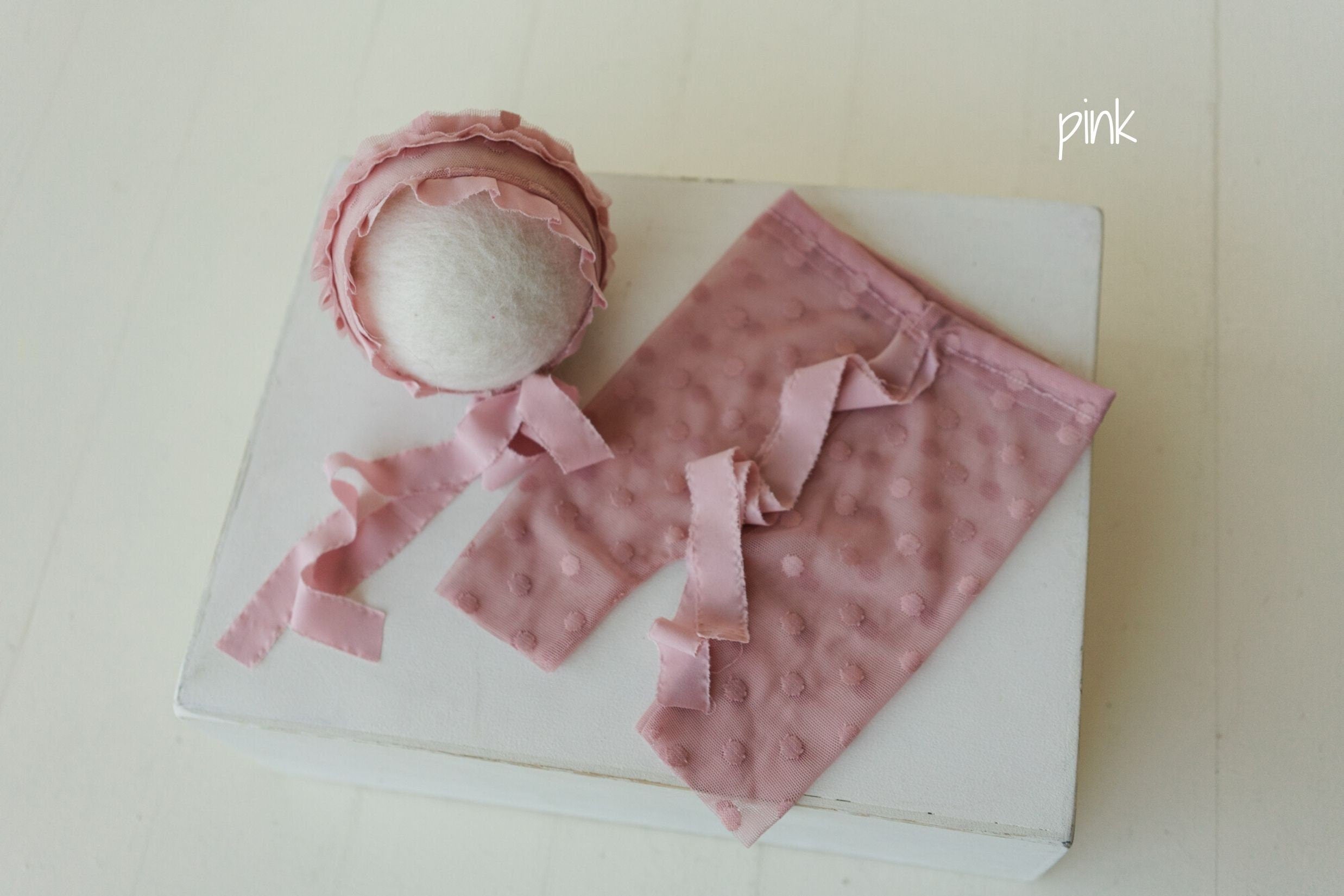 Newborn Lace Outfit, Newborn Lace Bonnet, Newborn Girl Outfit, Newborn Photography Props, Newborn Girl Coming Home Outfit, Baby Girl Photo