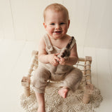 Handcrafted newborn wood rope chair – cozy photography prop