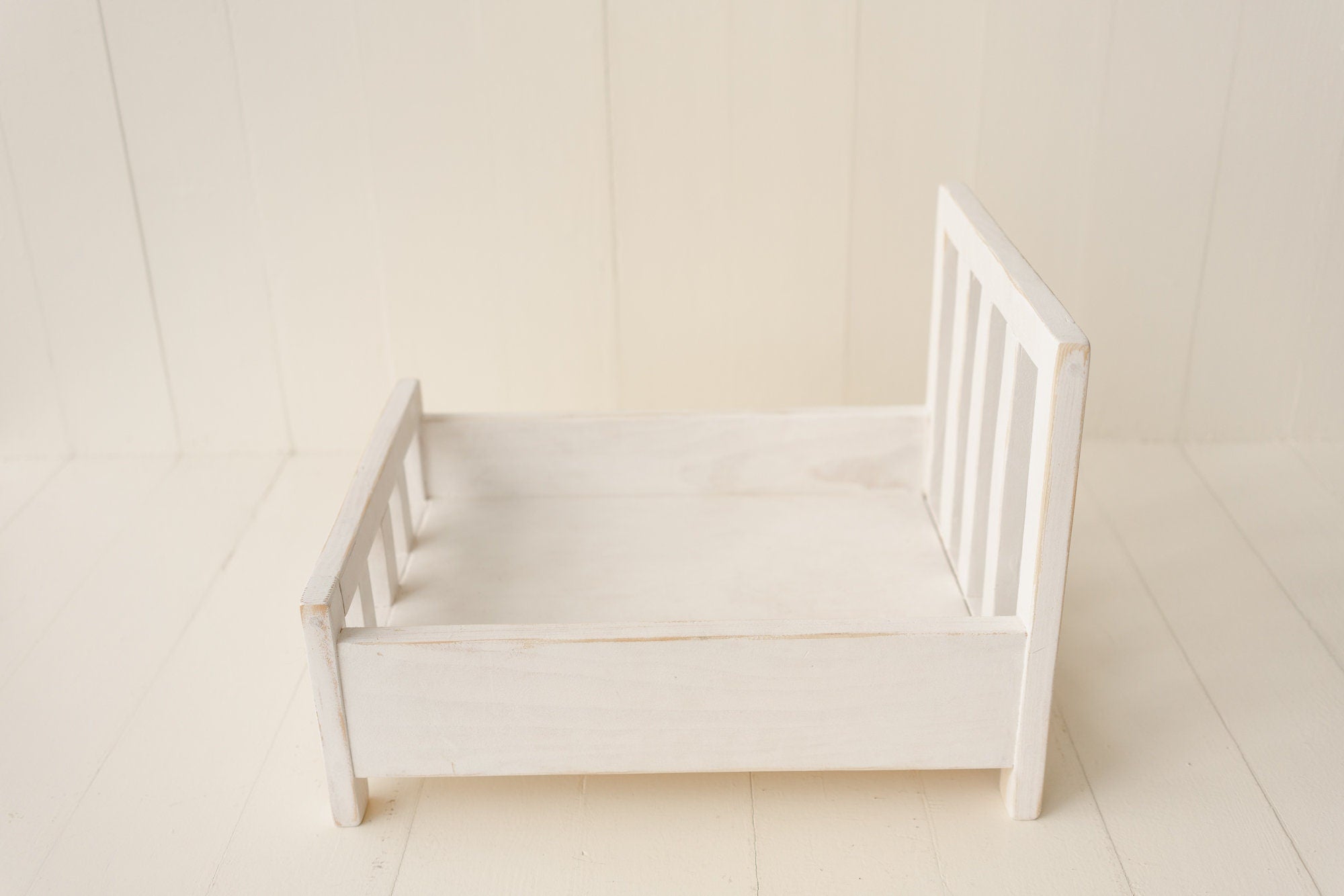 Newborn Photography Bed, Real Wood Newborn Bed Prop, Newborn Photography Props, Newborn Wooden Bed, Newborn Photo Prop, Newborn Chair Prop