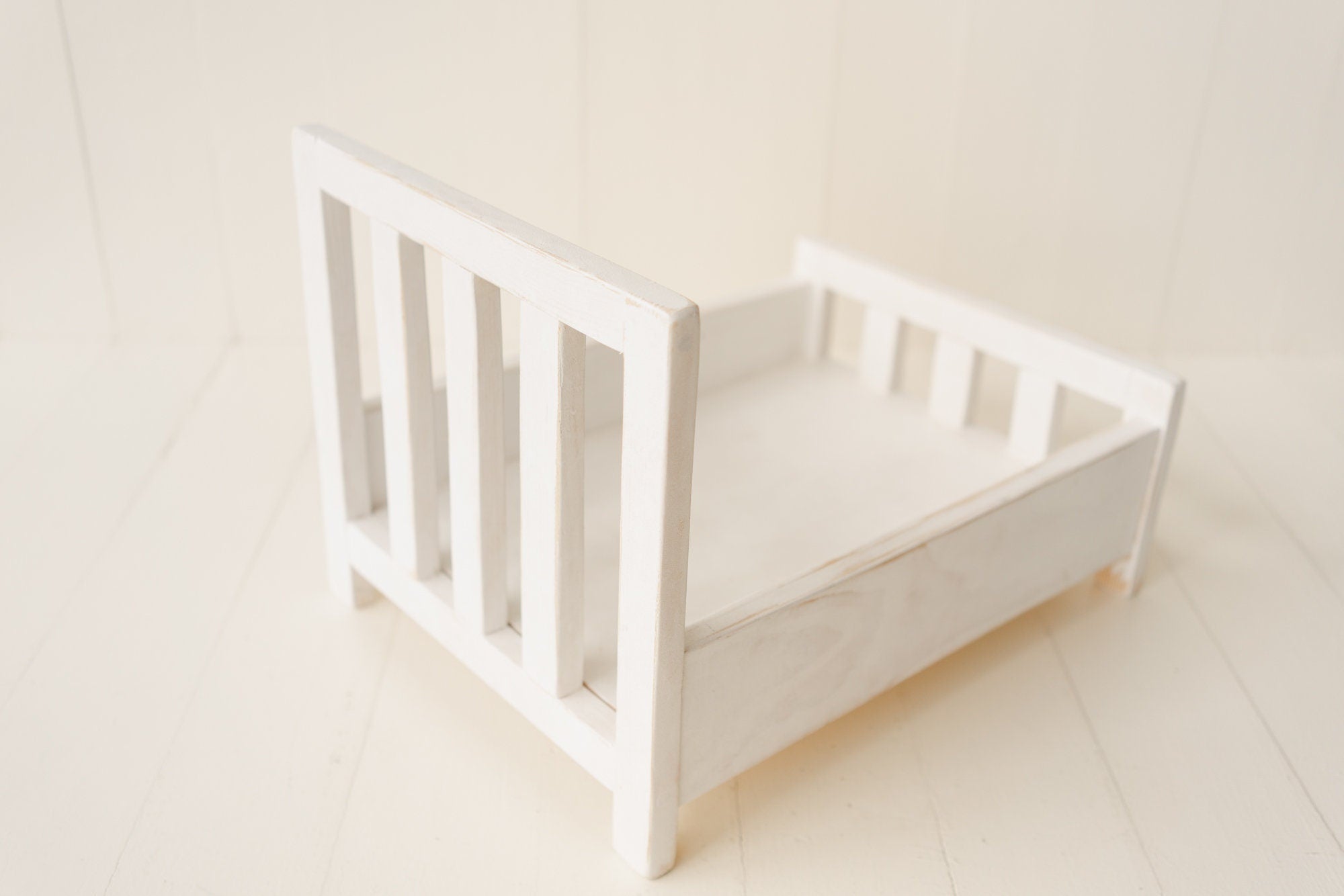 Newborn Photography Bed, Real Wood Newborn Bed Prop, Newborn Photography Props, Newborn Wooden Bed, Newborn Photo Prop, Newborn Chair Prop