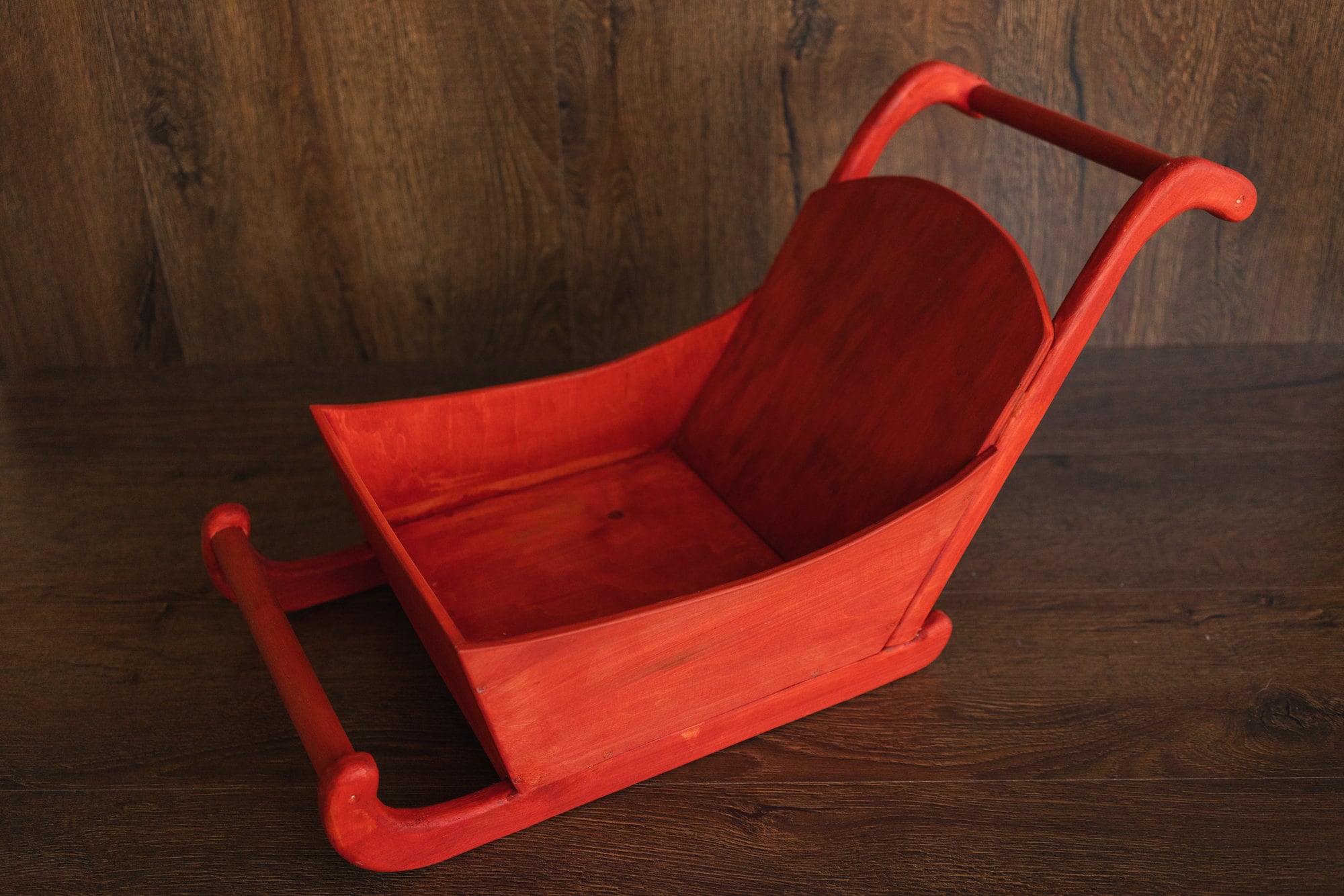 Newborn Wooden Sleigh, Newborn Red Sled, Newborn Sleigh Photo Prop, Newborn Photography Props, Christmas Newborn Photo Props