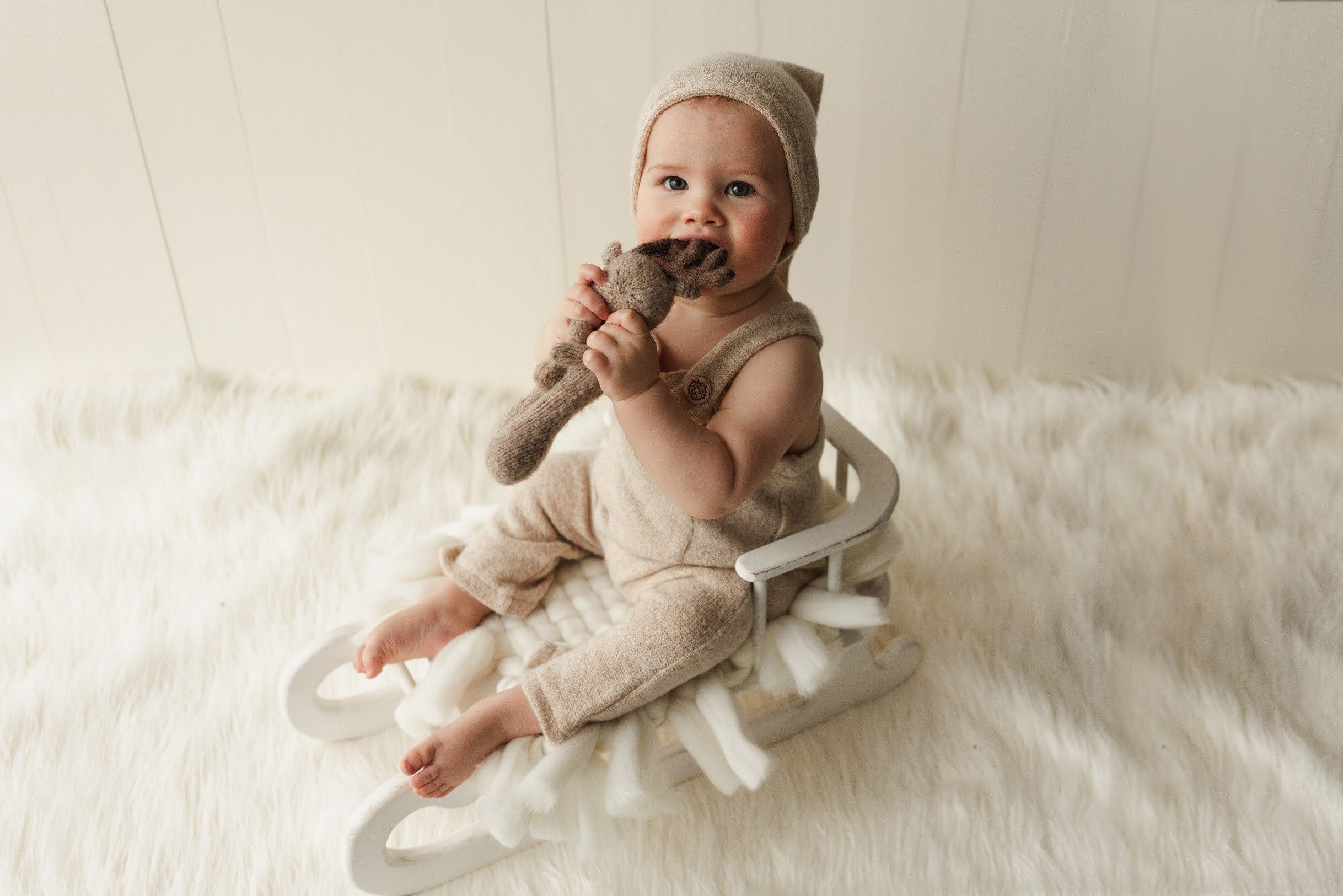 Newborn Wooden Sled, Newborn Sled Photography Props, Newborn Wooden Sleigh, Newborn Photography Props, Christmas Newborn Photo Props