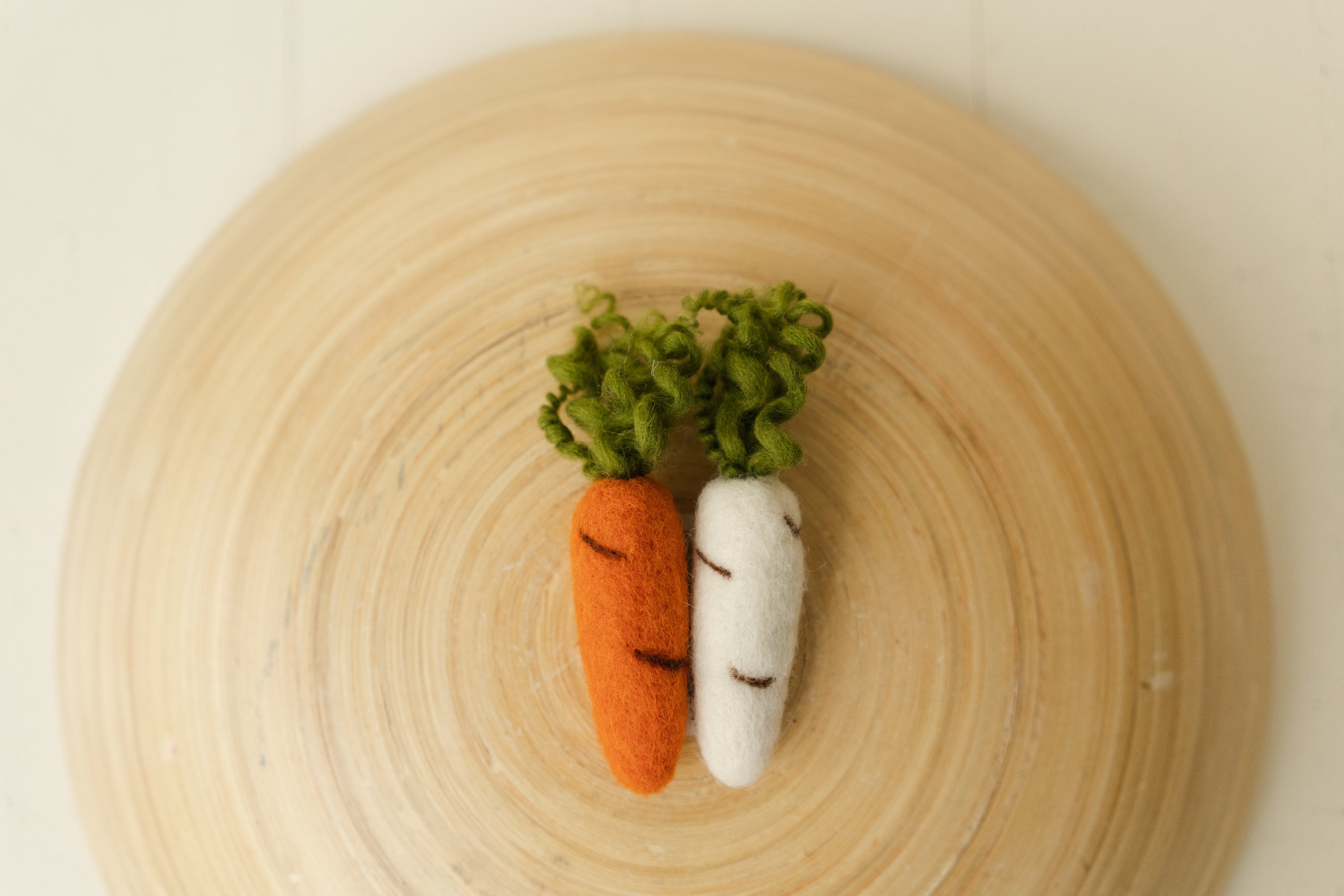 Newborn Felted Carrot Toy,Newborn Felted Props,Newborn Photography Props,Newborn Carrots Props,Newborn Felt Photo Props,Newborn Easter Props