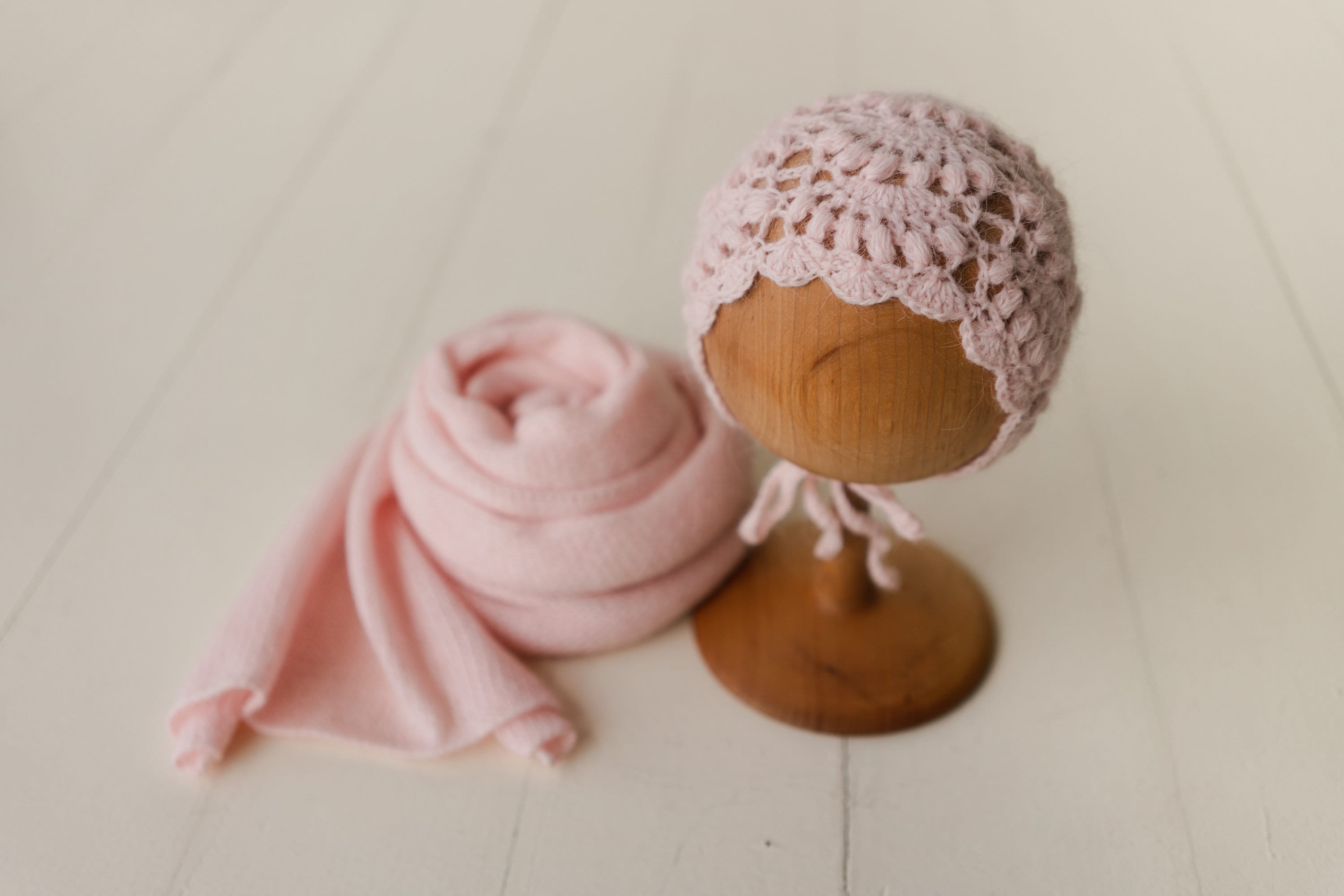 Newborn Knitted Pants and Bonnet Set, Newborn Knitted Outfit, Newborn Knitted Wrap, Newborn photography props, Newborn Knitted Bonnet Hat
