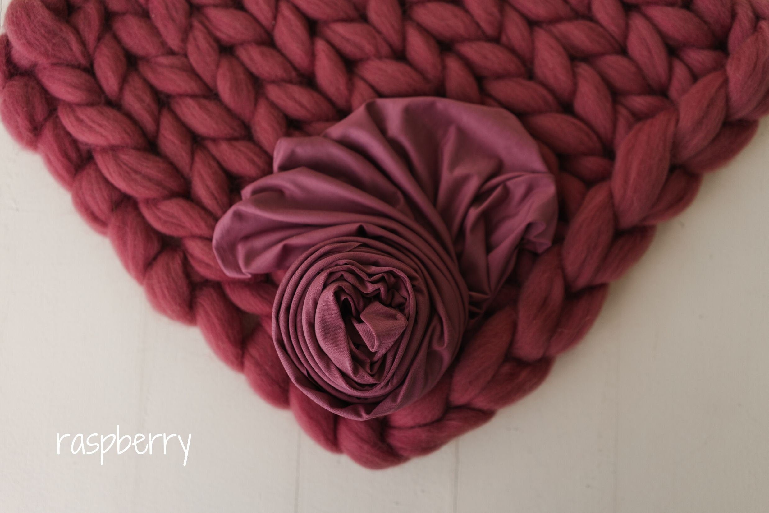 Soft stretchy newborn posing fabric wrap – photo prop for baby sessions