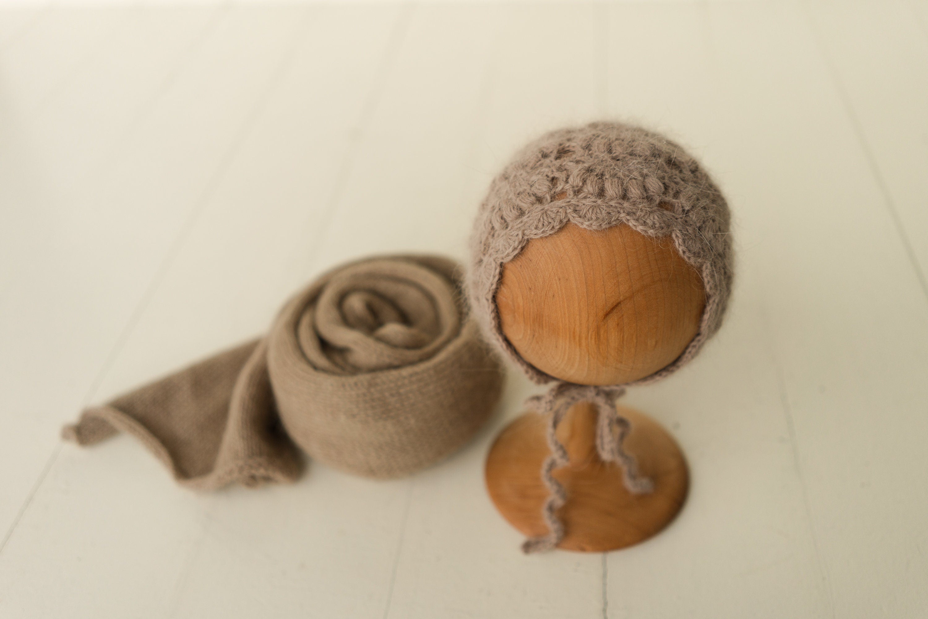 Newborn Knitted Pants and Bonnet Set, Newborn Knitted Outfit, Newborn Knitted Wrap, Newborn photography props, Newborn Knitted Bonnet Hat