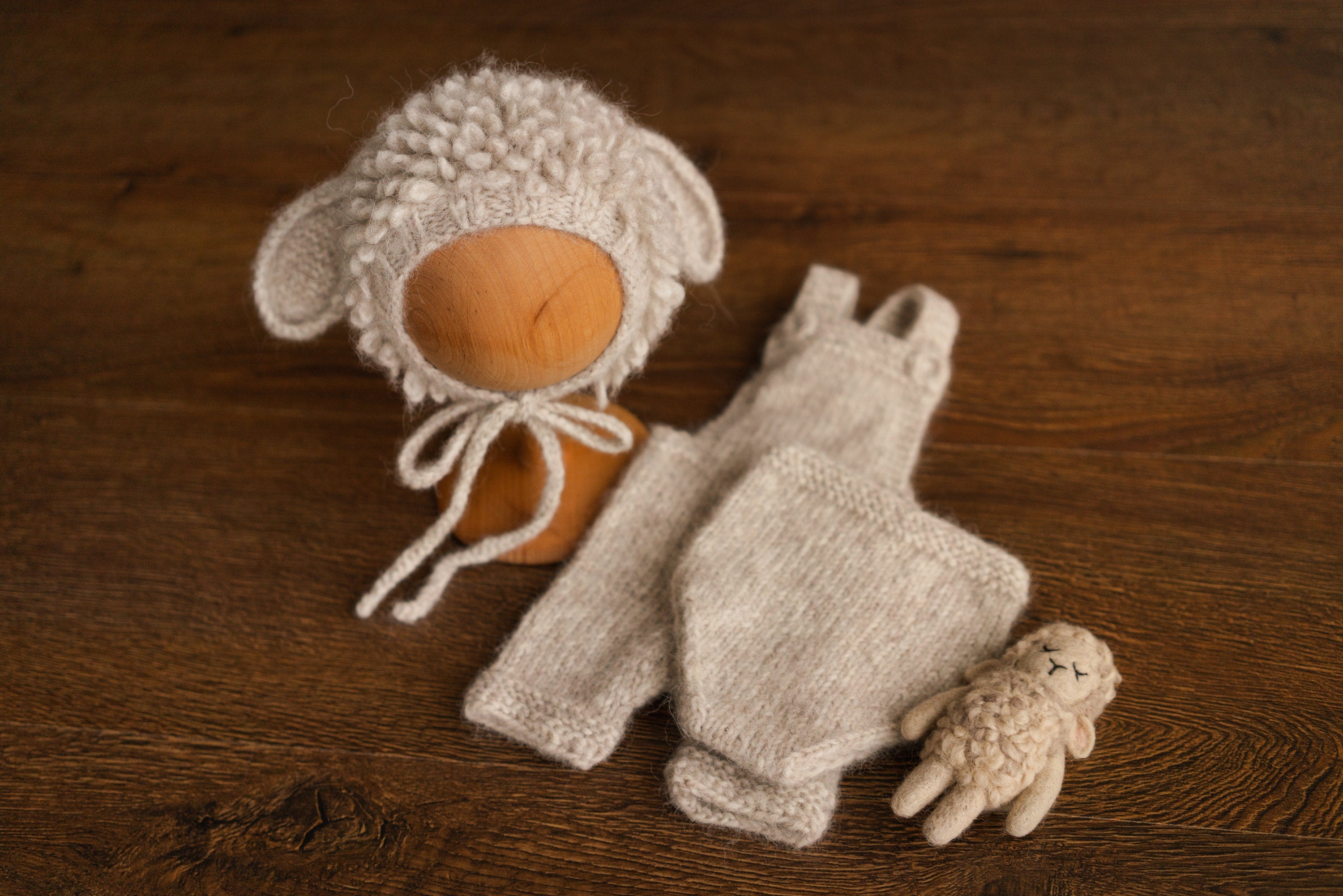 Newborn Sheep Outfit,Newborn Knitted outfit,Newborn Photography prop,Newborn Felt Sheep Toy,First Birthday Outfit,Newborn Coming Home Outfit