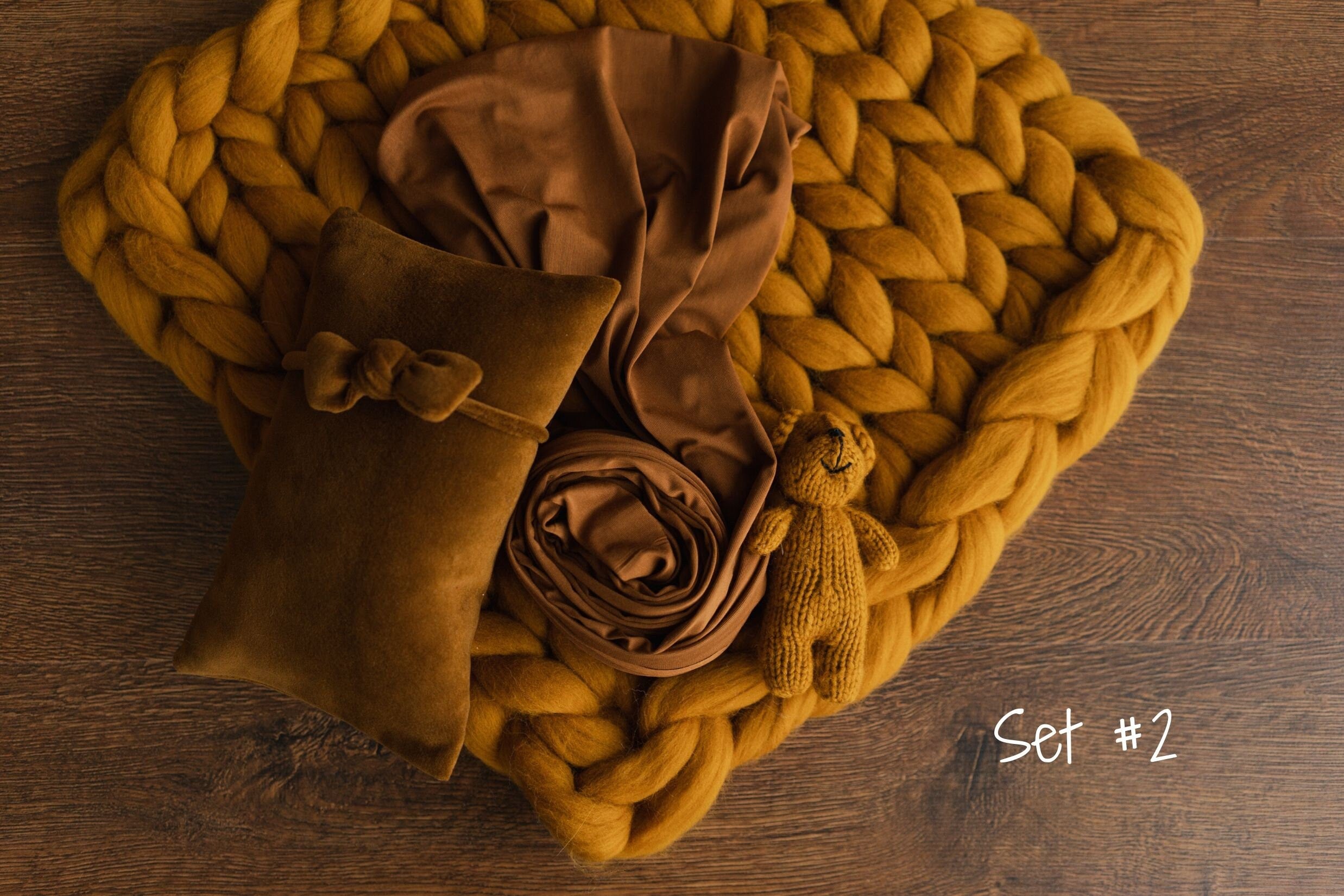 Newborn Photo Props Set, Newborn Merino Wool Blanket, Newborn Posing Pillow, Newborn Photography Props, Newborn Posing Fabric Wrap