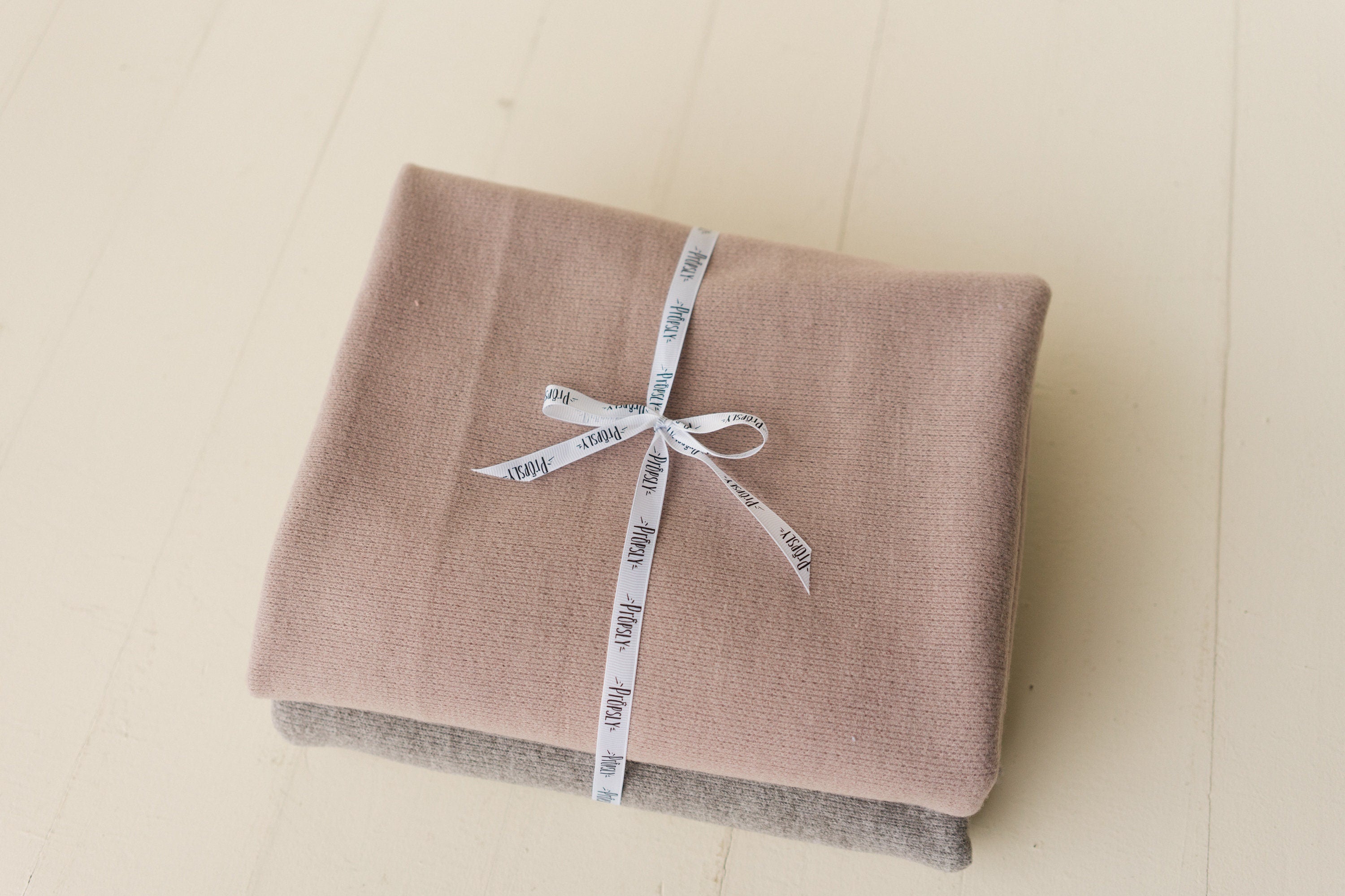 Newborn Ribbed Fabric Backdrop,Newborn Fabric Beanbag cover,Posing Fabric,Baby Photography Prop,Newborn photo prop boy,Newborn blanket