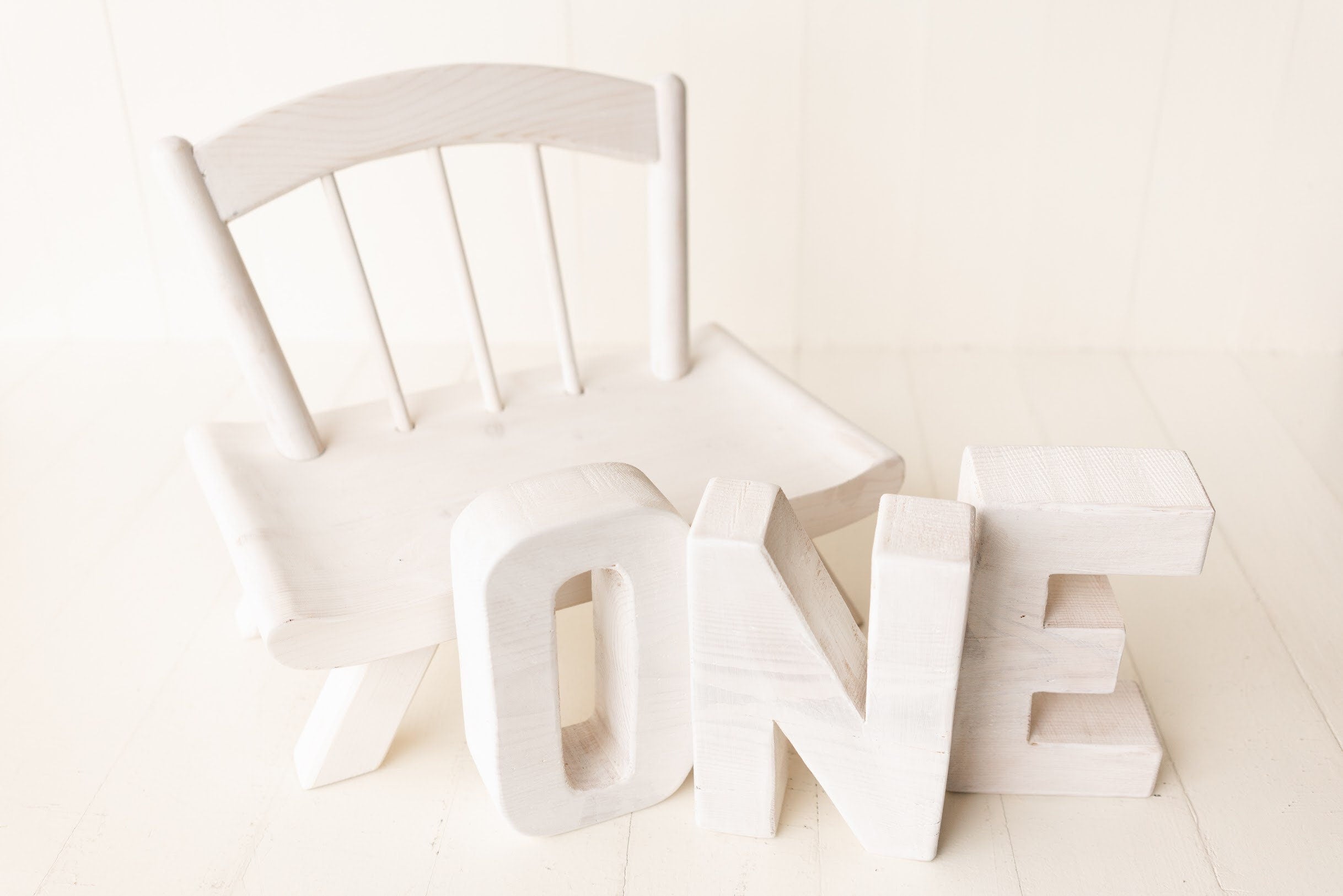 Newborn Wooden Chair and 'ONE' Letters Set, Cake Smash Props,Photography Props for Cake Smash and First Birthday Photos,Newborn Wooden Chair