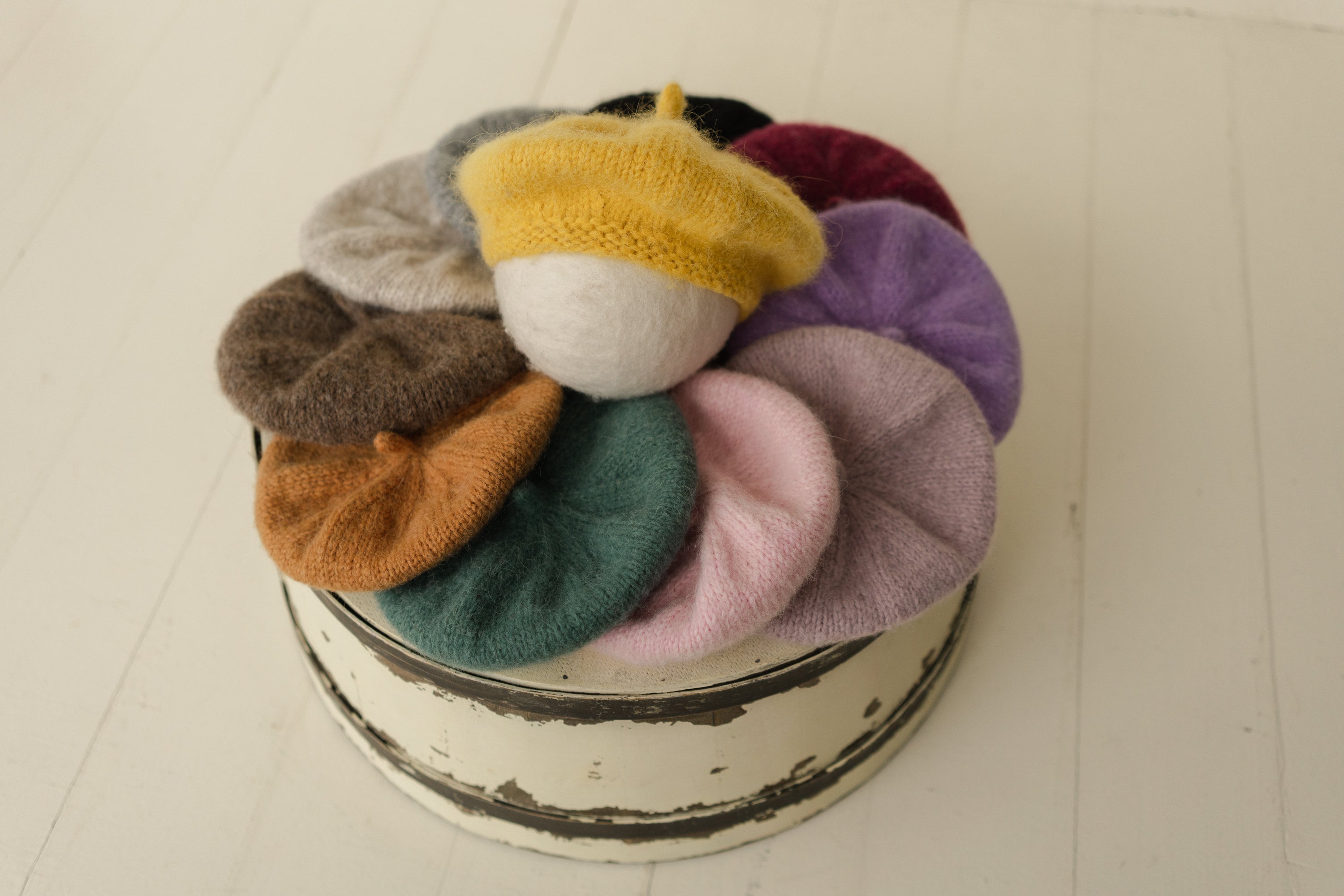 Newborn Beret Hat, Newborn French Hat, Newborn Knitted Outfit, Baby Beret with Baby Scarf, Newborn Outfit Girl, Unisex Baby Clothing Knitted