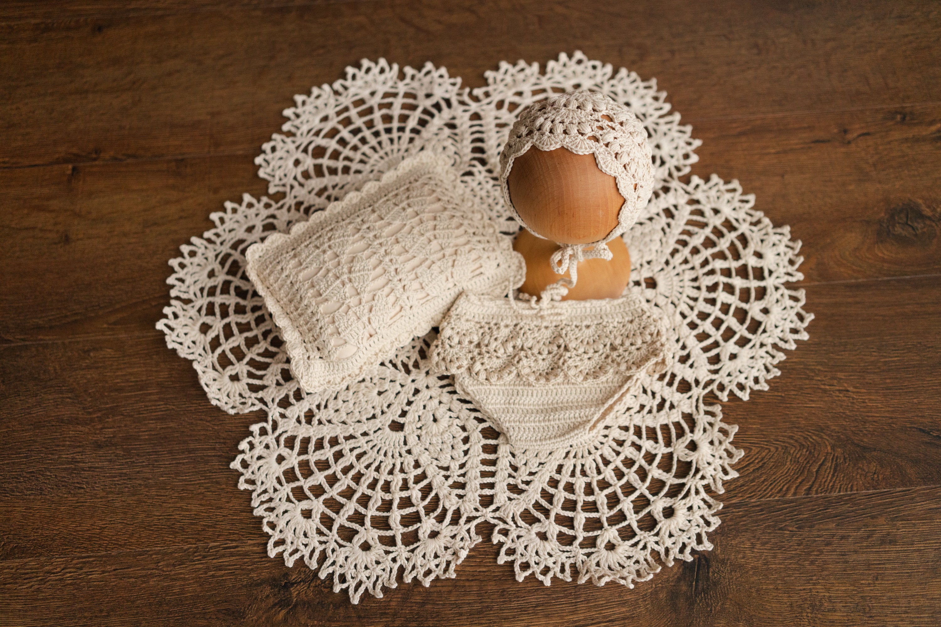 Crochet Newborn Outfit Girl Photography Props Set, Newborn Knitted Blanket, Newborn Posing Pillow, Newborn Crochet Layer,Baby Crochet Pillow