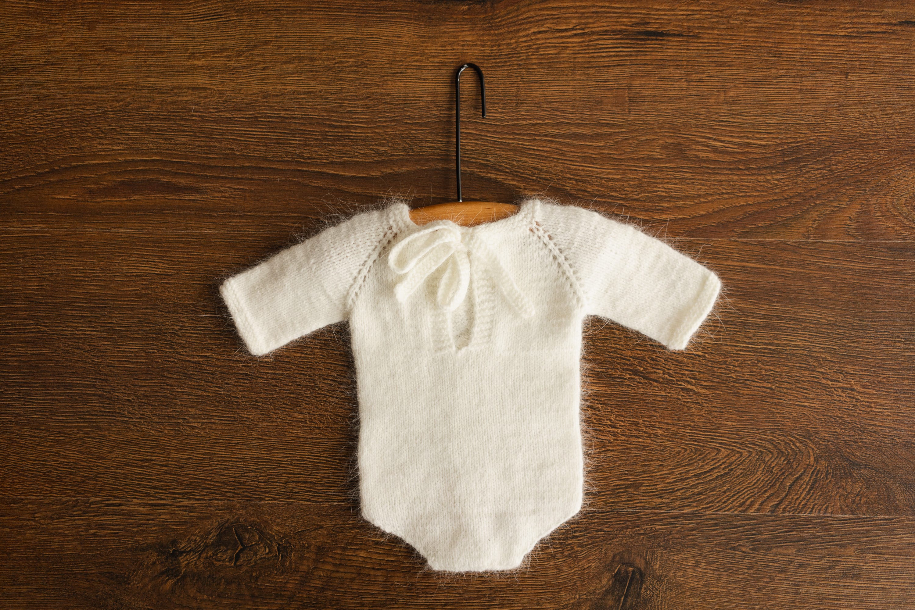 Newborn Cable Knitted Outfit, Newborn Coming Home Outfit,Newborn Cable Knit Hat,Newborn Knitted Outfit,Newborn Photography Props,Pom Pom Hat