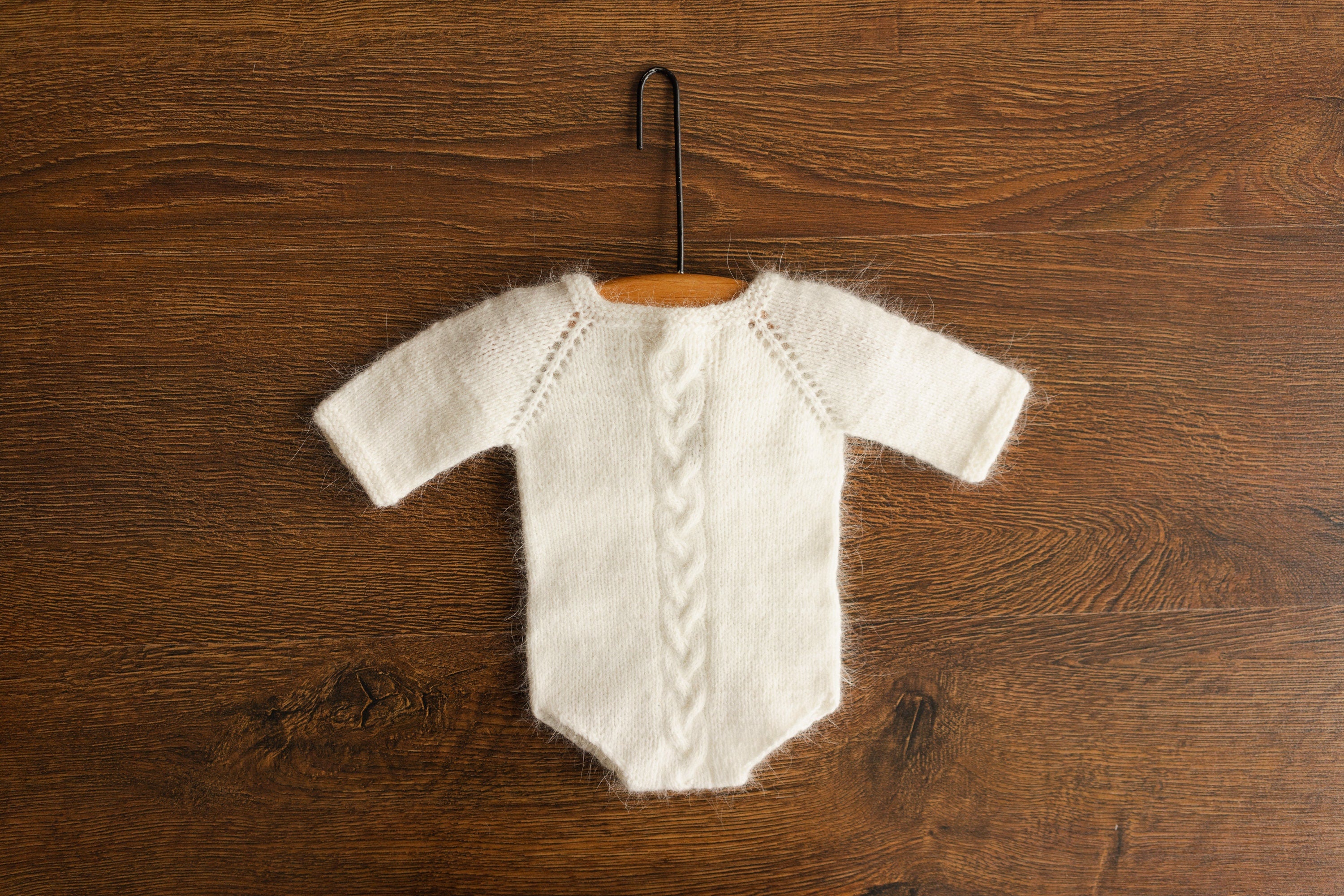 Newborn Cable Knitted Outfit, Newborn Coming Home Outfit,Newborn Cable Knit Hat,Newborn Knitted Outfit,Newborn Photography Props,Pom Pom Hat