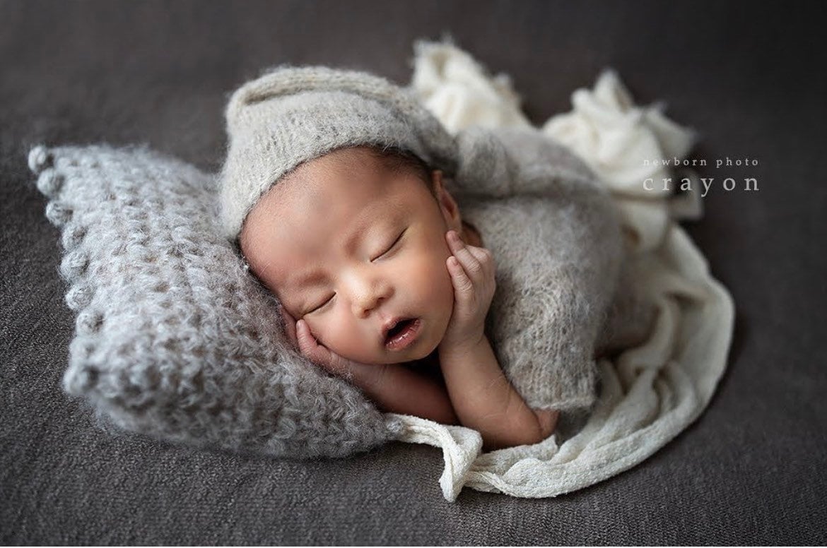 Newborn Knitted Pillow, Newborn Pillow, Newborn Photography Props, Newborn props for photography, Newborn posing pillow,Wool Knitted Pillow