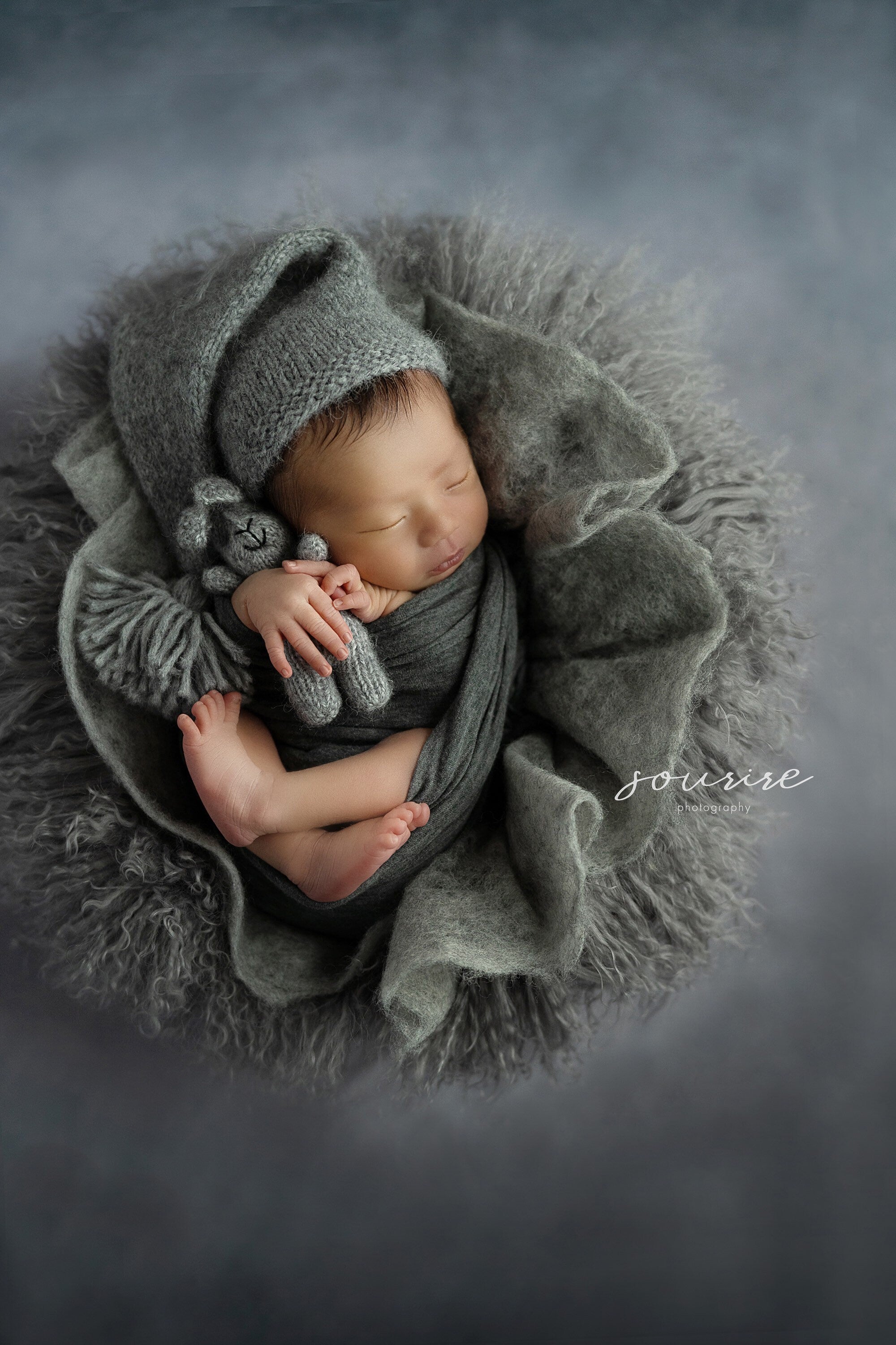 Newborn Knit Sleep Hat and Knit Bloomer for Newborn Photography Outfit, Newborn Sleep Hat, Newborn Diaper Cover, Newborn Knitted Outfit