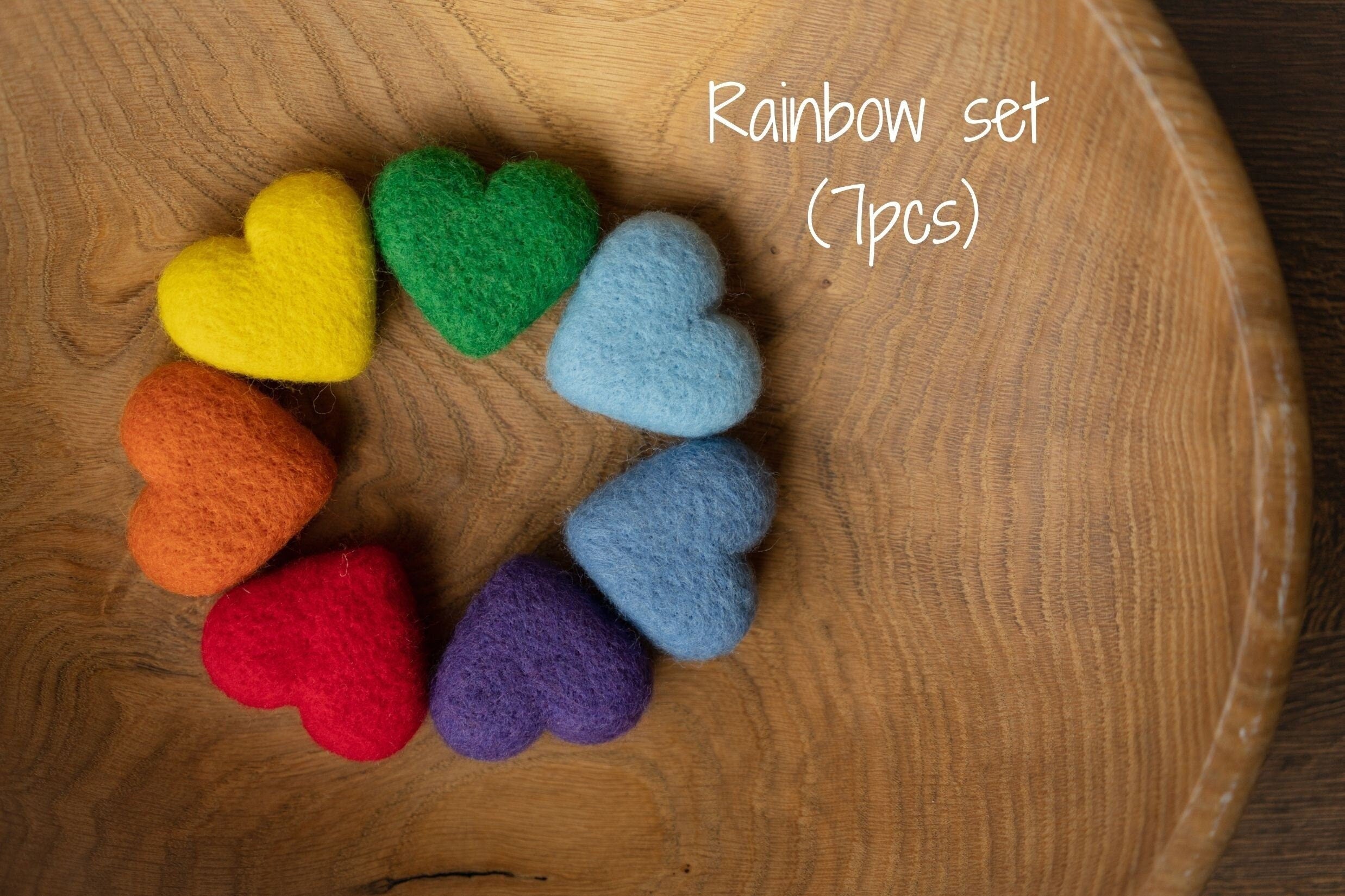 Newborn Rainbow Felted Heart Set, Newborn photography props, Newborn Rainbow photo props,Newborn felted prop,Baby Rainbow Felted Wool Hearts