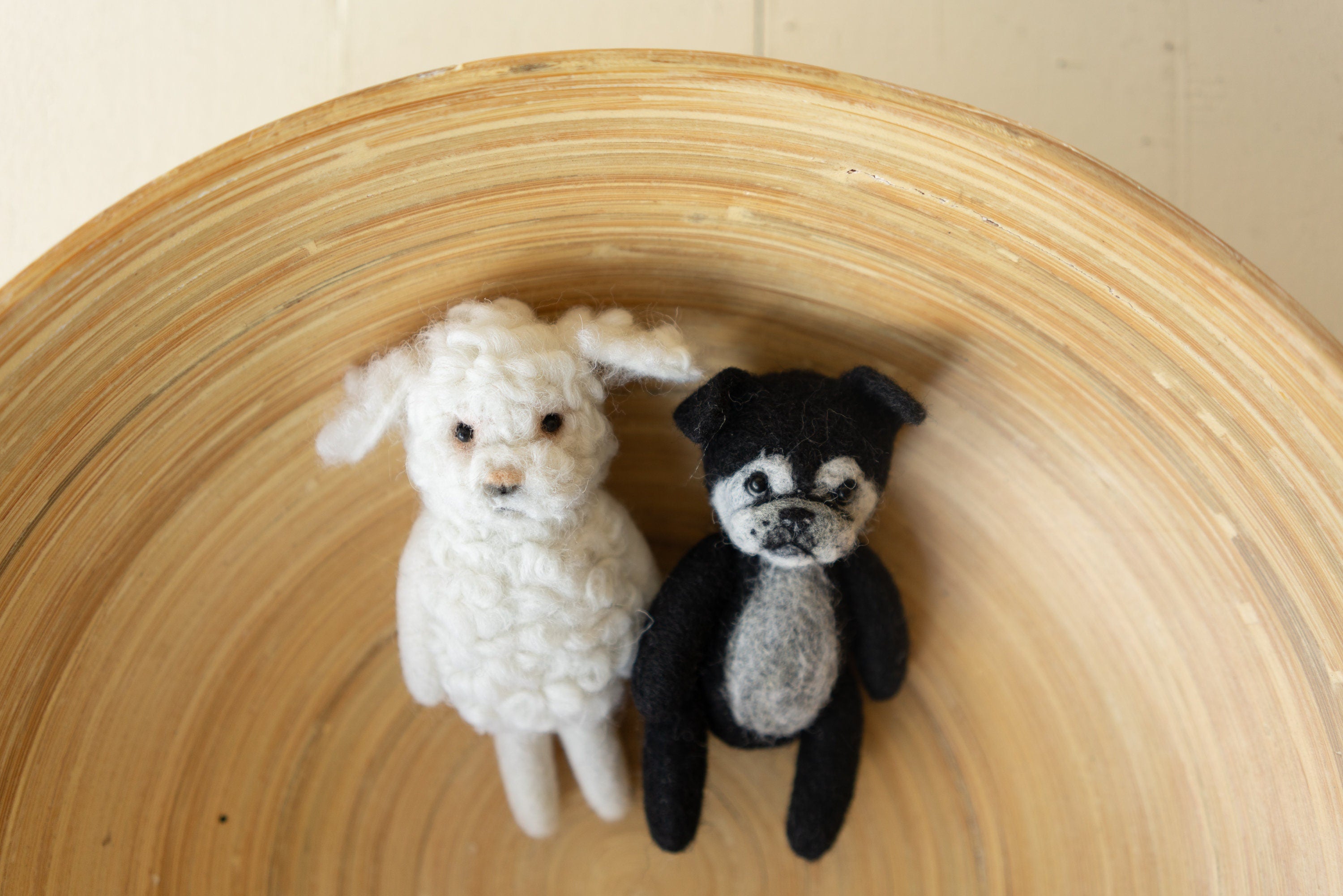Small Felted Dog Toy for Photography, Custom Pet Figure, Felted Animals Toy,Felt Stuffed Dog, Puppy First Birthday,Newborn photography props
