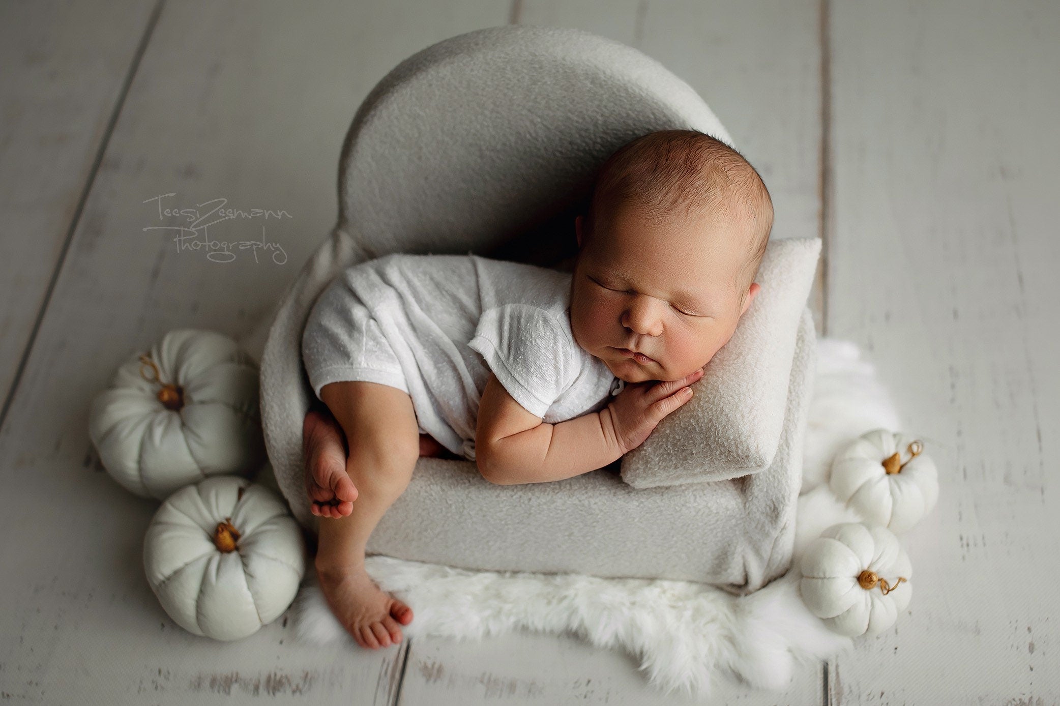 Newborn Velvet Pumpkins Toys, Newborn Pumpkin Decor, Newborn Photography Props Set, Newborn Photo Props, Velvet Pumpkins Fall Decor Autumn