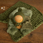 Moss Green Newborn Photography Props, Newborn Knitted Bonnet and Wool Blanket, Newborn Posing Pillow, Newborn Posing Fabric Backdrop Beanbag