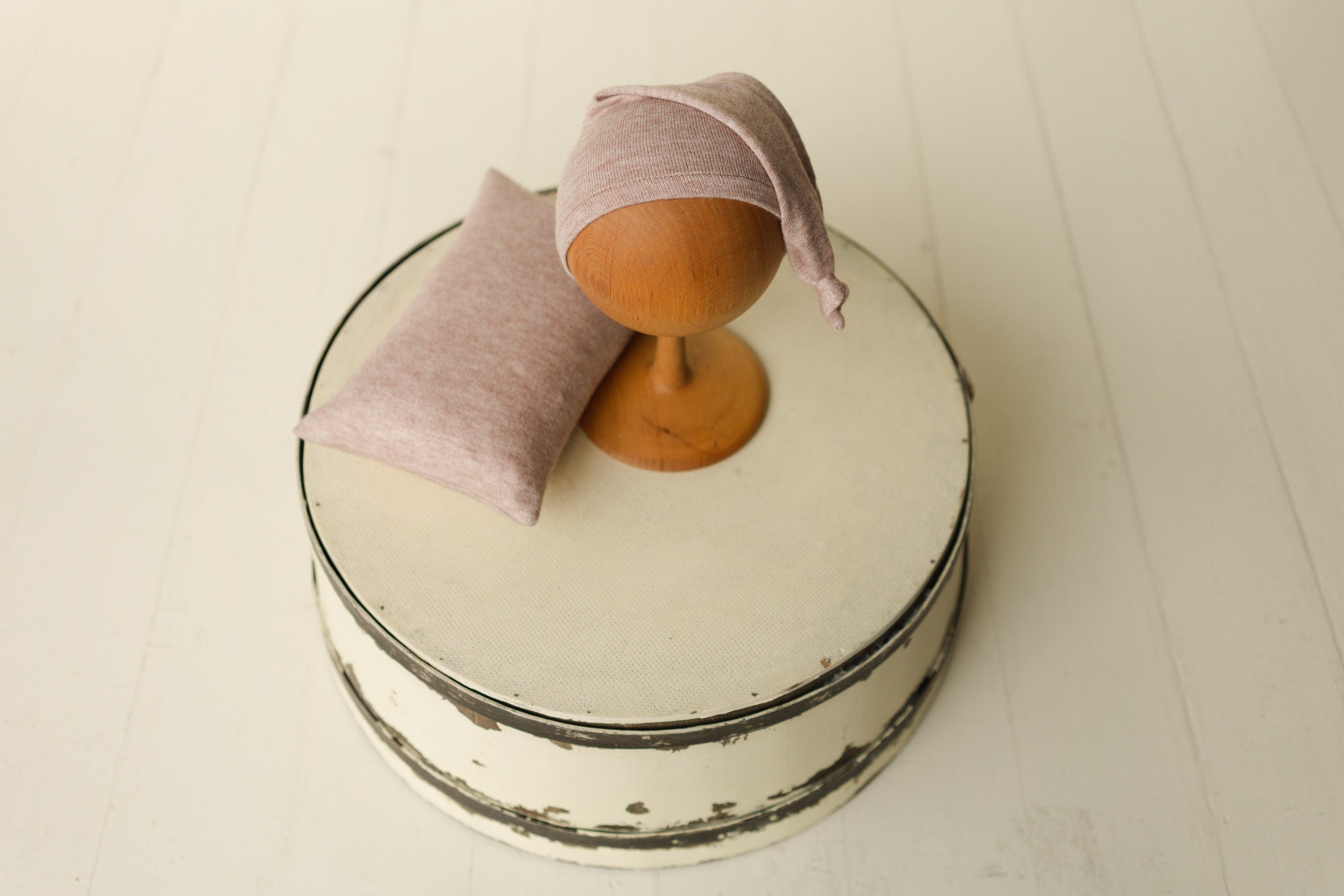 Newborn Fabric Outfit Set, Newborn Photography Wrap ,Newborn Sleep Hat, Newborn Posing Pillow, Newborn Photography props, Newborn Boy Outfit