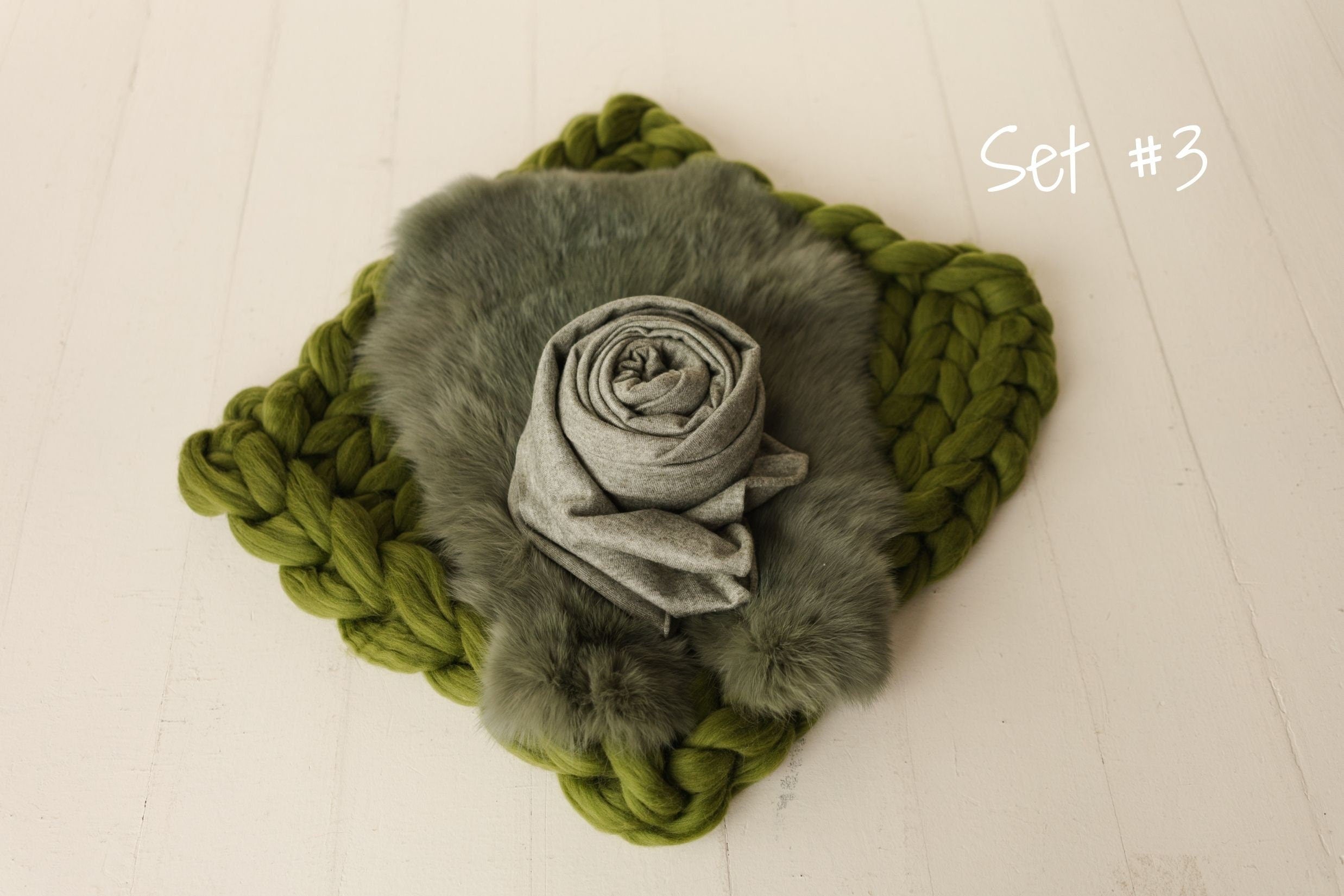 Green Newborn Photography Props, Newborn Merino Wool Blanket, Newborn Posing Fabric, Newborn Posing Pillow, Newborn Sleep Hat, Newborn Wrap