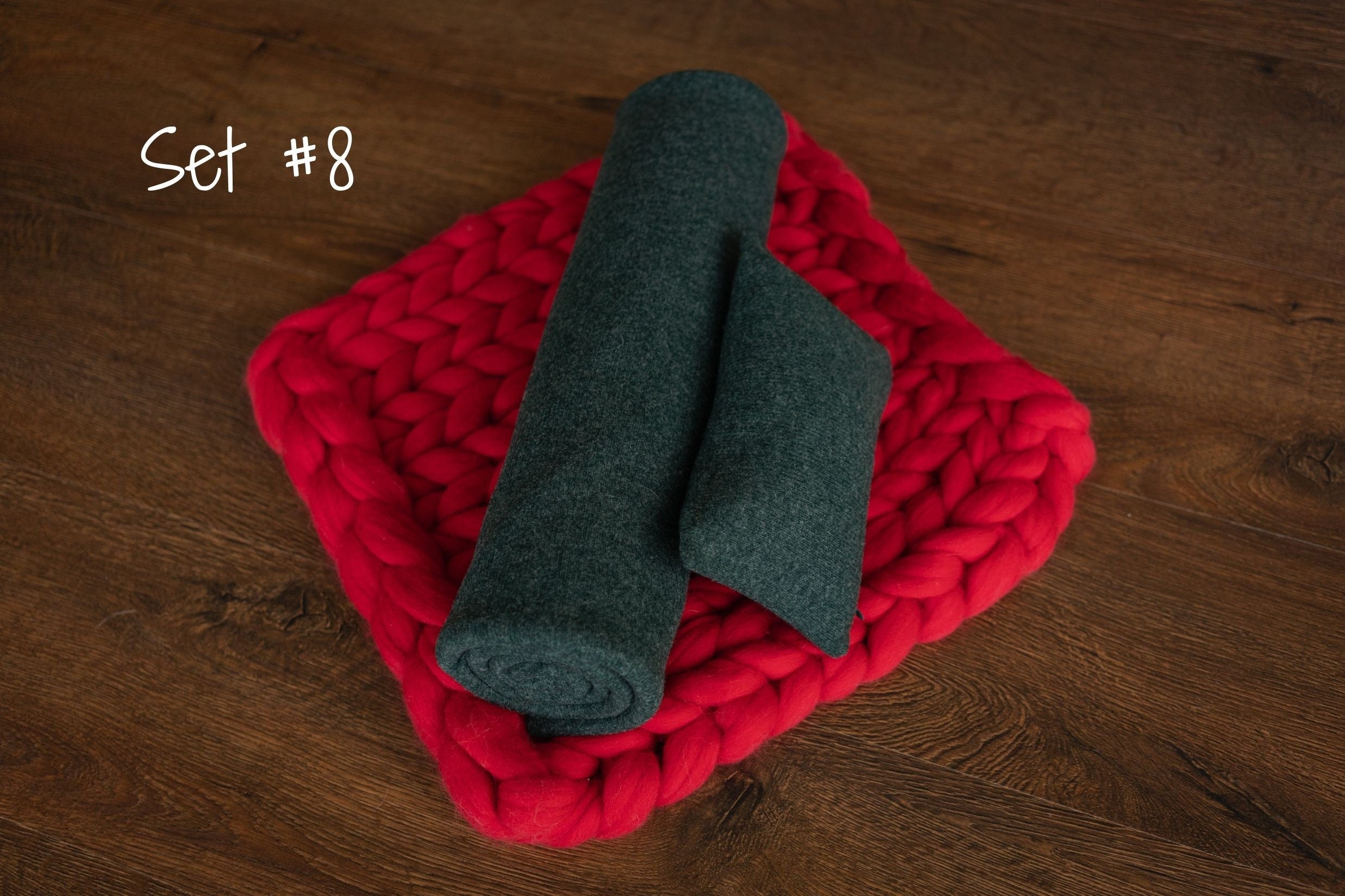 Christmas Newborn Photography Props, Newborn Merino Wool Blanket, Newborn Posing Pillow, Newborn Christmas Outfit, Newborn Fabric Backdrop