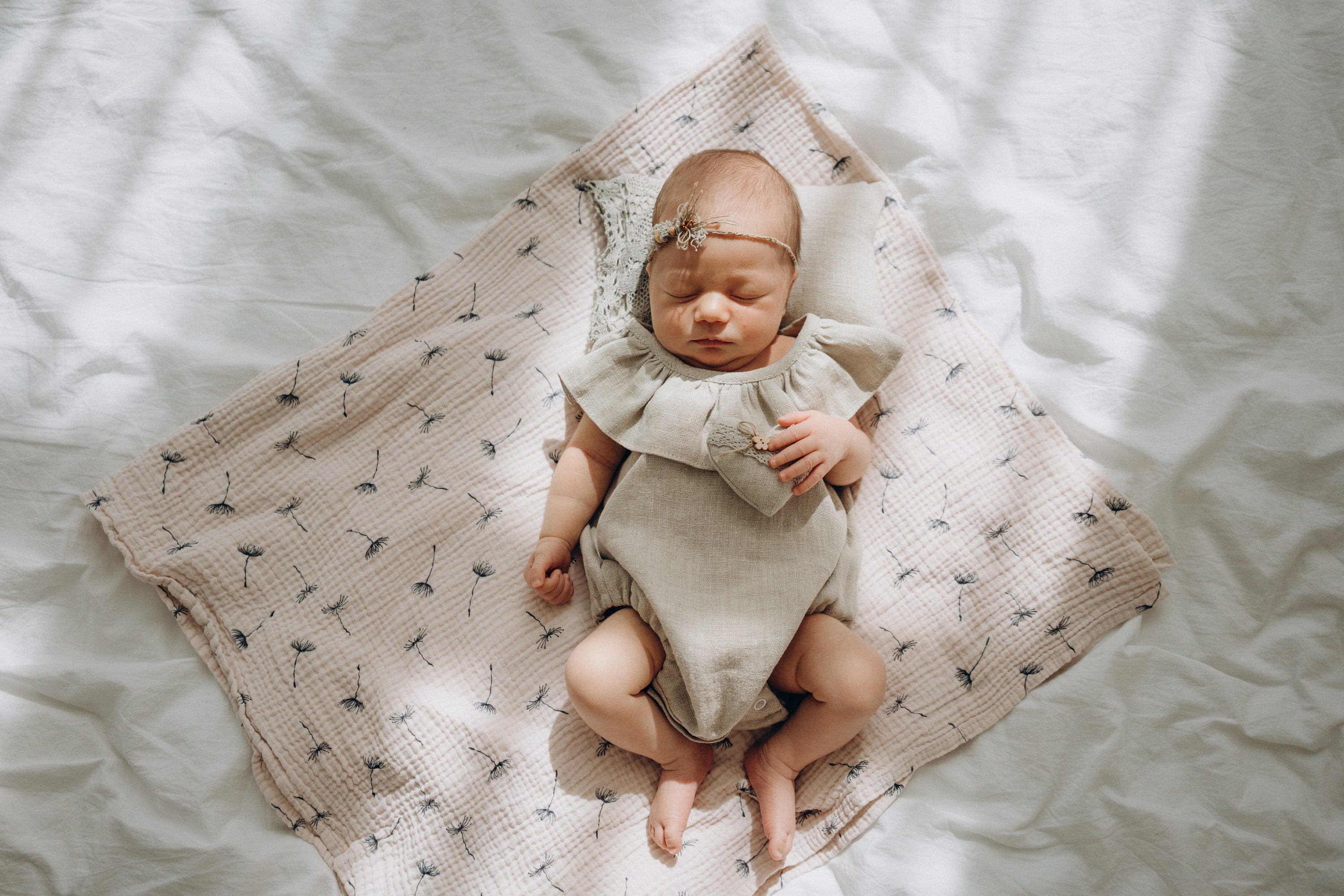 Baby Girl Linen Romper, Baby Linen Outfit for Girl, Girl Linen Boho Dress, Newborn Girl Coming Home outfit, Newborn Photography Outfit Girl