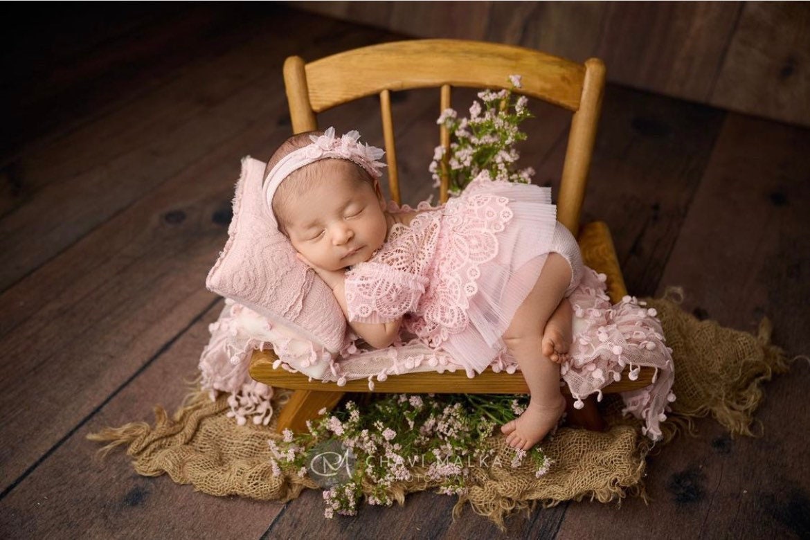 Newborn Wooden Chair,Rustic Wood Props,Newborn photo props,Newborn Photography prop,Real Wood Newborn Chair,Newborn Wood Chair,Vintage Chair