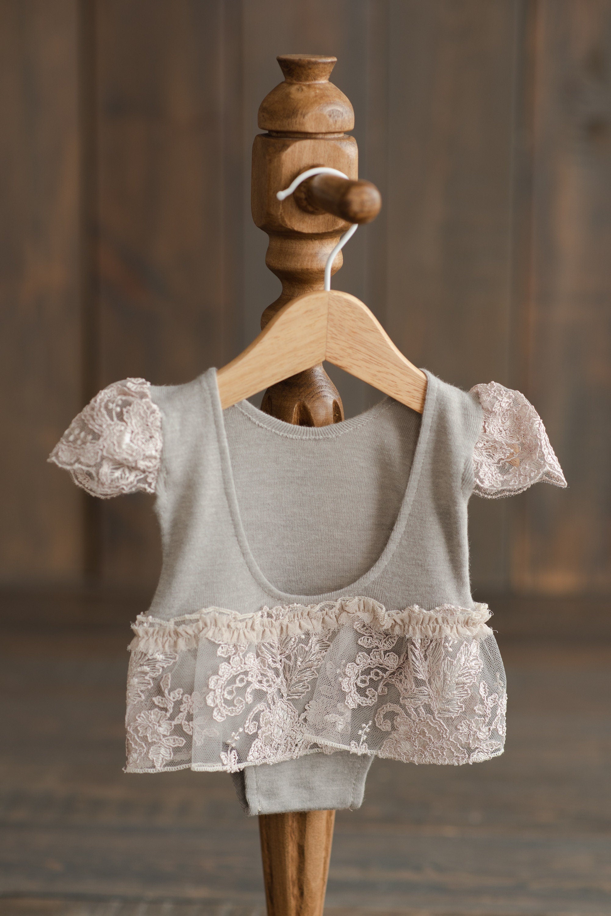 Newborn Romper for Girl, Girl Newborn Photography Props, Newborn Girl Romper, Newborn Coming Home Outfit for Girl, Rustic Baby Girl Romper