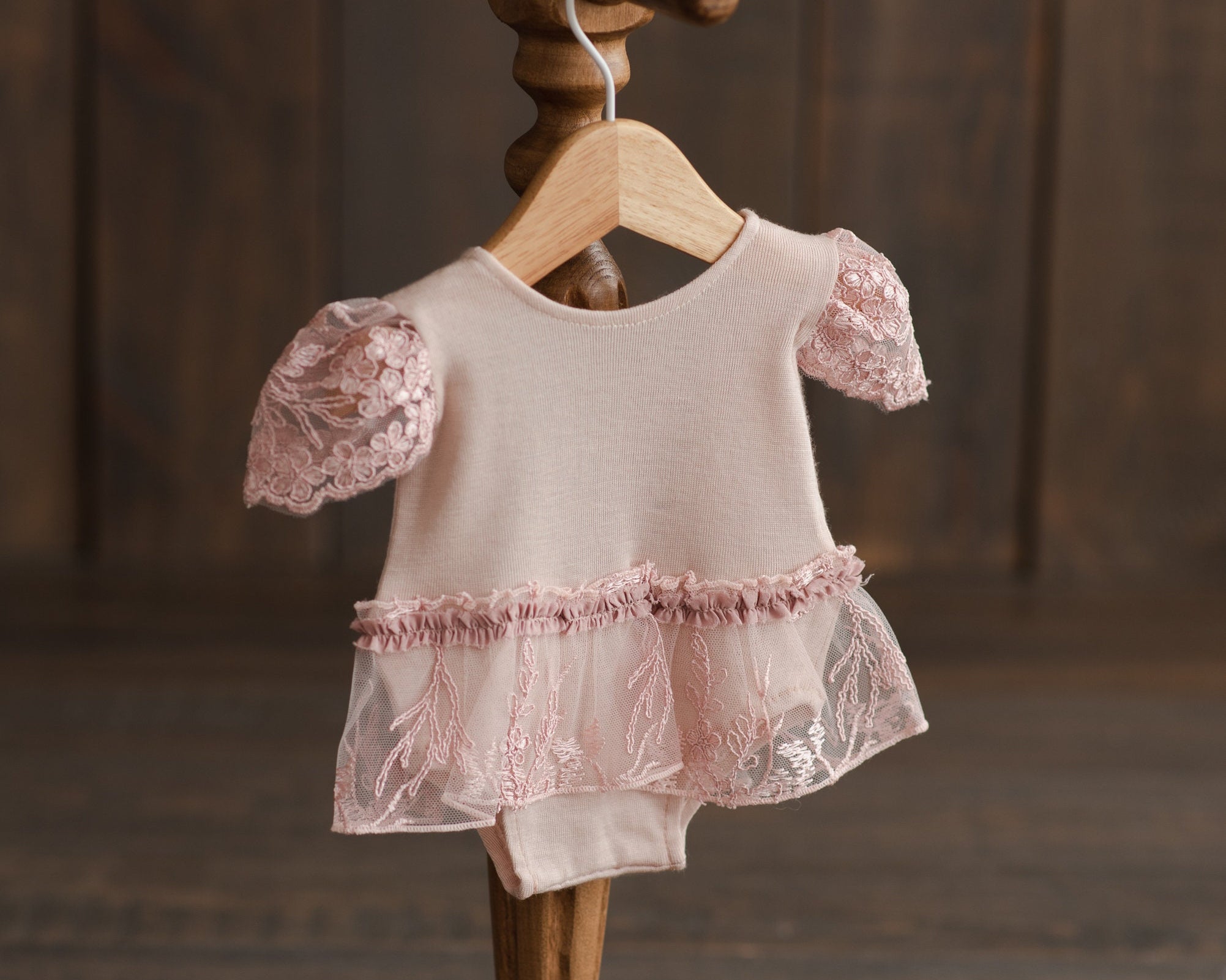 Newborn Romper for Girl, Girl Newborn Photography Props, Newborn Girl Romper, Newborn Coming Home Outfit for Girl, Rustic Baby Girl Romper