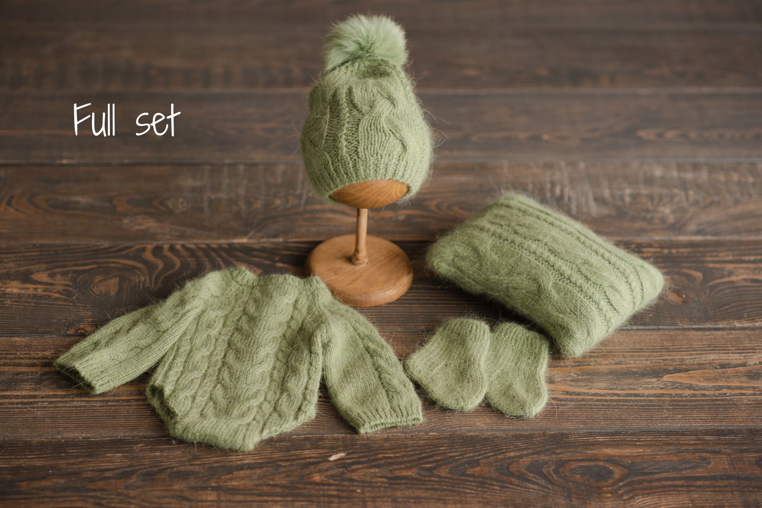 Newborn Cable Knitted Outfit, Newborn Coming Home Outfit,Newborn Cable Knit Hat,Newborn Knitted Outfit,Newborn Photography Props,Pom Pom Hat