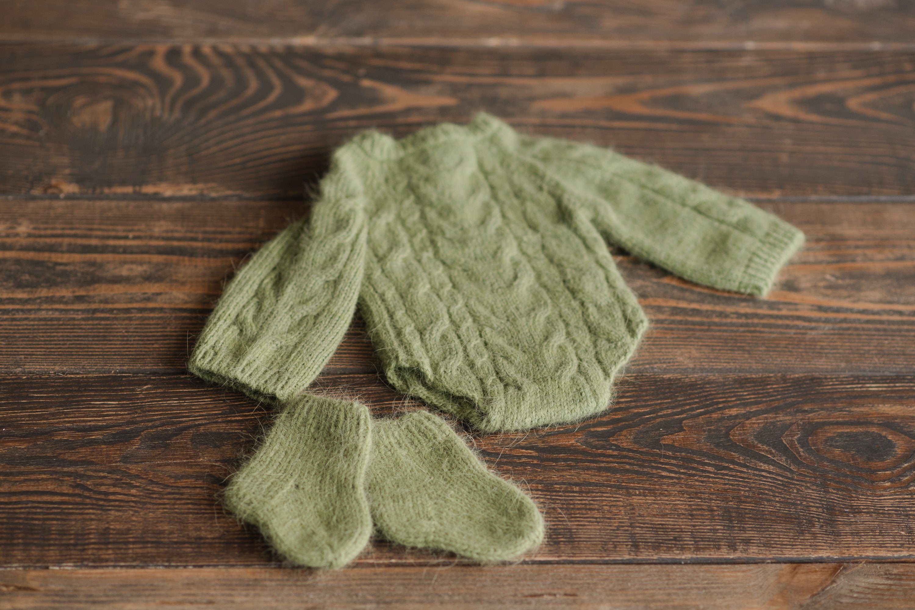 Newborn Cable Knitted Outfit, Newborn Coming Home Outfit,Newborn Cable Knit Hat,Newborn Knitted Outfit,Newborn Photography Props,Pom Pom Hat