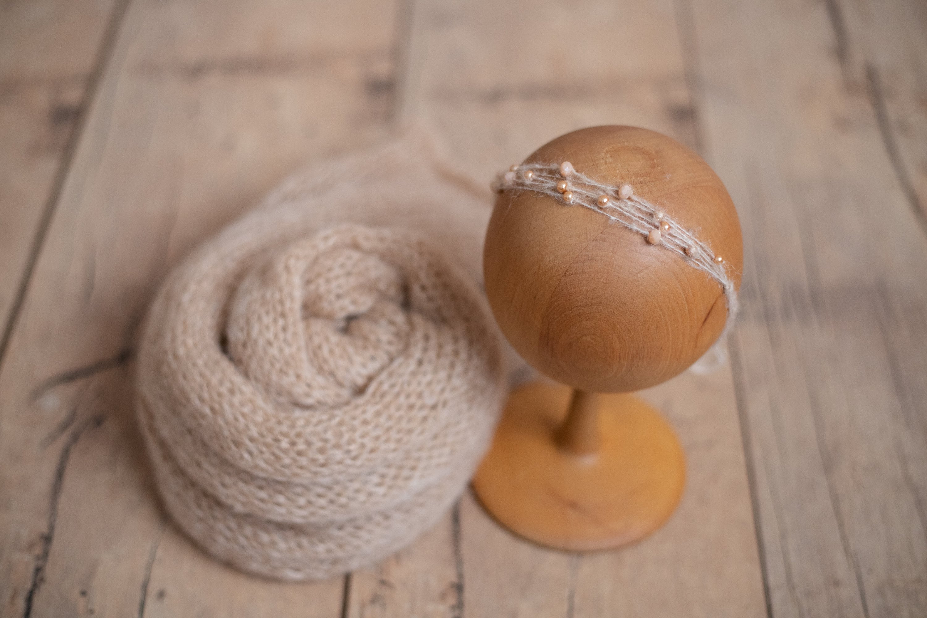 Newborn Beaded Headband Girl, Newborn Headband for Photography, Newborn Tieback, Newborn girl headband with pearl, Newborn photography prop