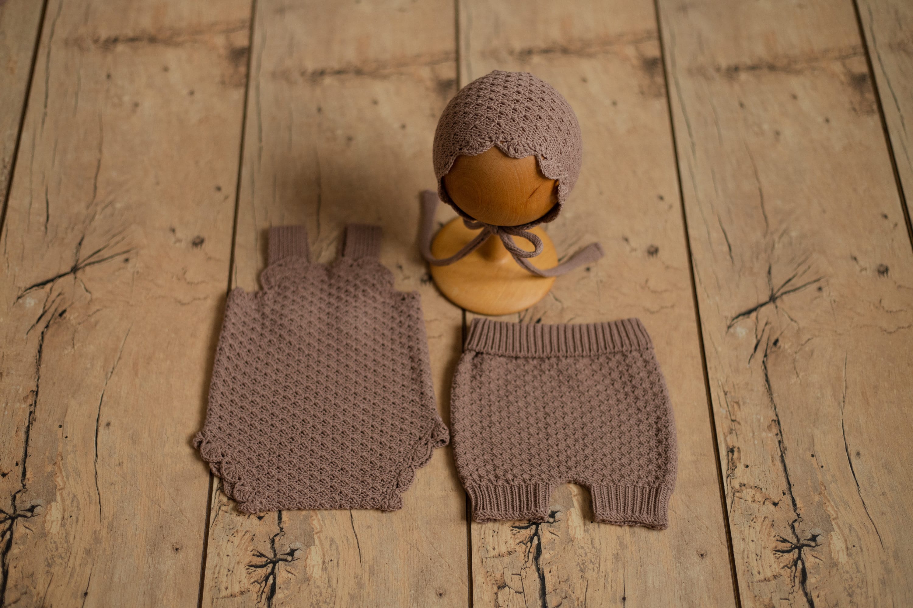 Brown Newborn Crochet Romper and Bonnet Set, Newborn Knitted Outfit, Newborn Knitted Blanket, Newborn Photography props, Baby Boy Outfit