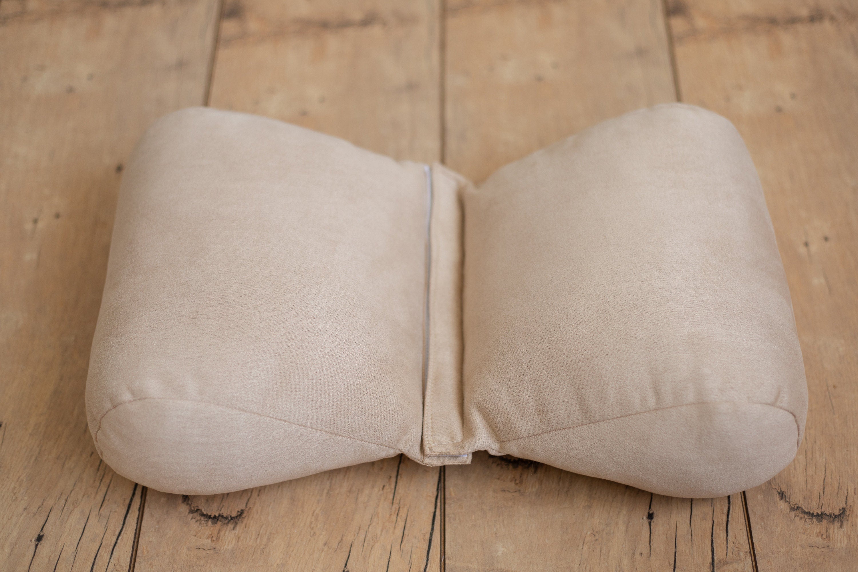 Newborn FILLED Posing Butterfly Pillow, Newborn Butterfly Posing Pillow, Newborn Photography Prop, Newborn Posing Bean bag,Posing Beans Prop