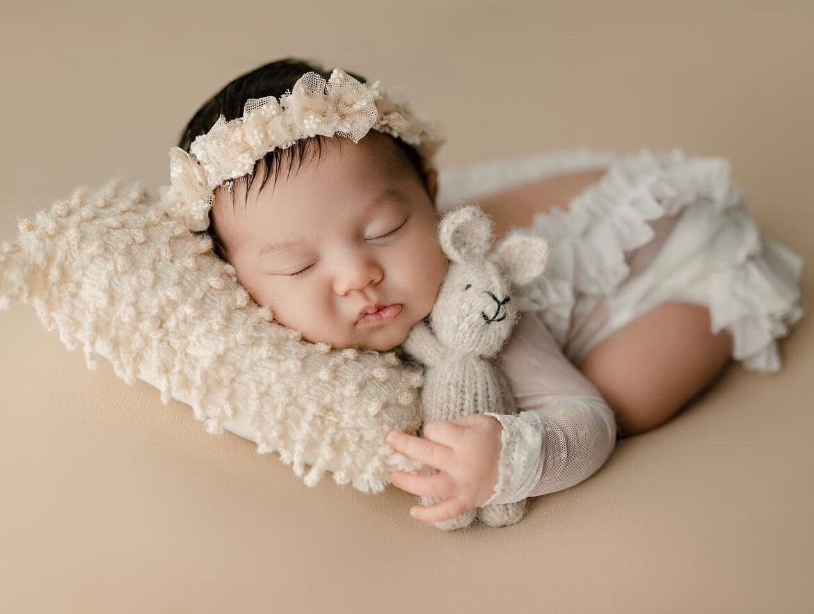 Newborn Knitted Teddy Bear Photography Props, Newborn Bunny Photo Toy, Small Hand-knitted Toy,Baby Crochet Bear Toy,Newborn Photography Prop