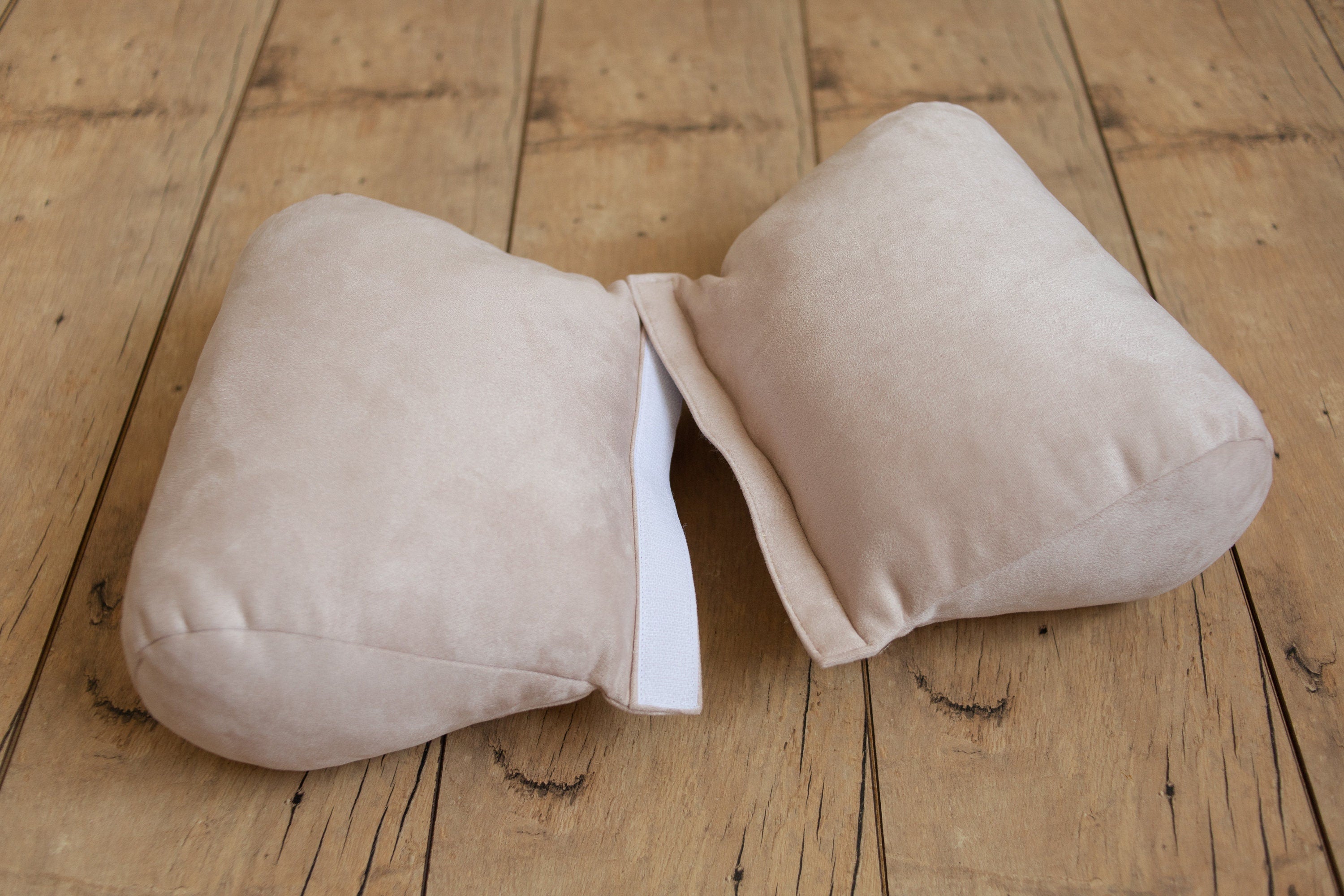 FILLED Newborn Posing Pillows Kit, Butterfly Posing Pillow Newborn, Baby Contoured Pillow, Newborn Posing Bean Bag, Newborn Photography Prop