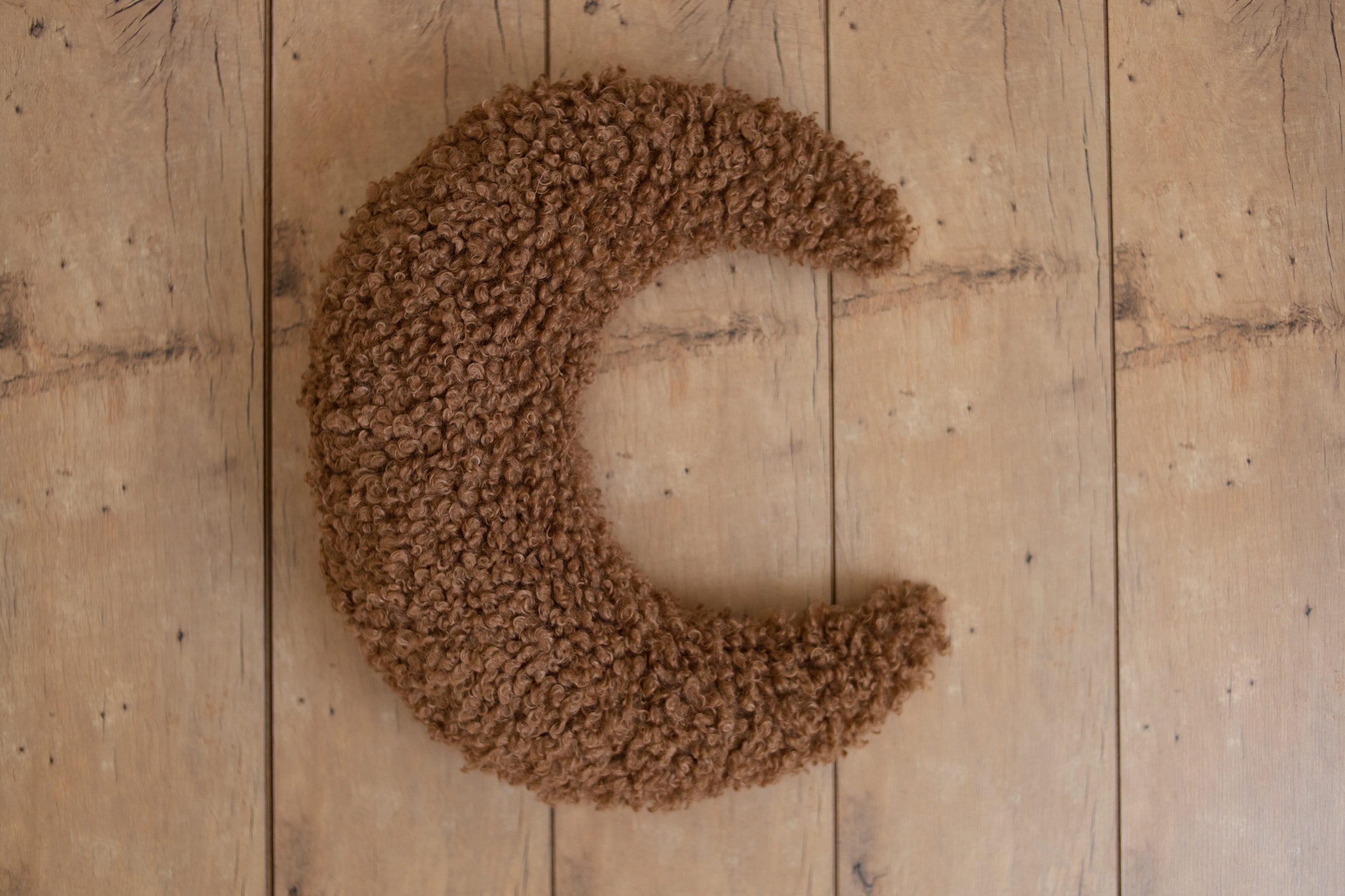 Removable Newborn Moon Pillow Props for Newborn Photography, Newborn Photography Moon Prop Set, Newborn Posing Pillow, Curly Faux Fur Fabric