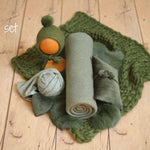 Moss Green Newborn Photography Props, Newborn Knitted Bonnet and Wool Blanket, Newborn Posing Pillow, Newborn Posing Fabric Backdrop Beanbag