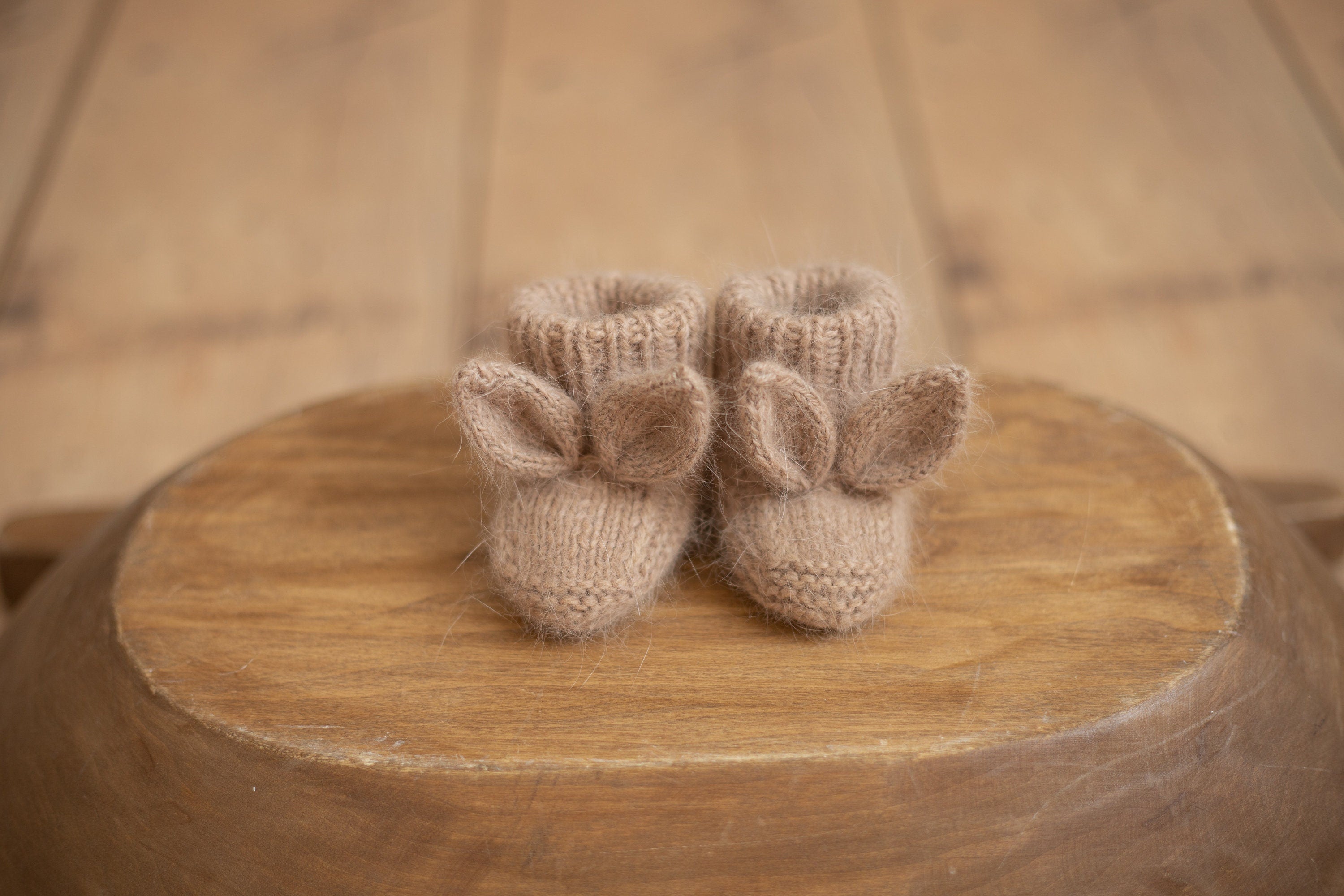 Newborn Bunny Outfit Socks, Newborn Rabbit Socks, Newborn Photography props, Newborn Knit Booties, Rabbit Newborn Outfit, Knit Bunny Socks