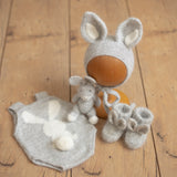 Newborn Bunny Outfit Socks, Newborn Rabbit Socks, Newborn Photography props, Newborn Knit Booties, Rabbit Newborn Outfit, Knit Bunny Socks