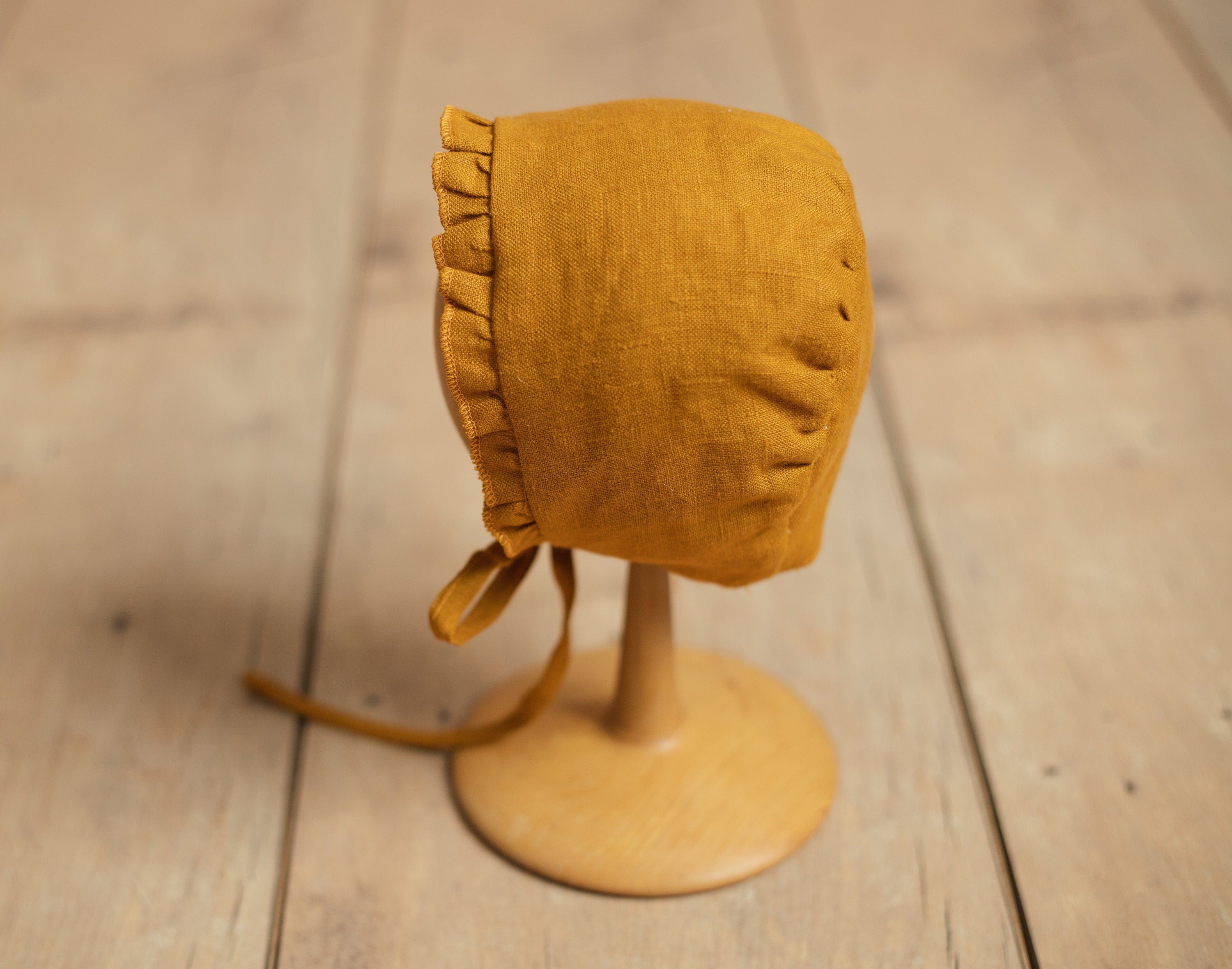 Baby Girl Linen Bonnet, Baby Linen Outfit for Girl, Girl Linen Ruffle Bonnet, Newborn Girl Coming Home outfit, Newborn Photography Outfit