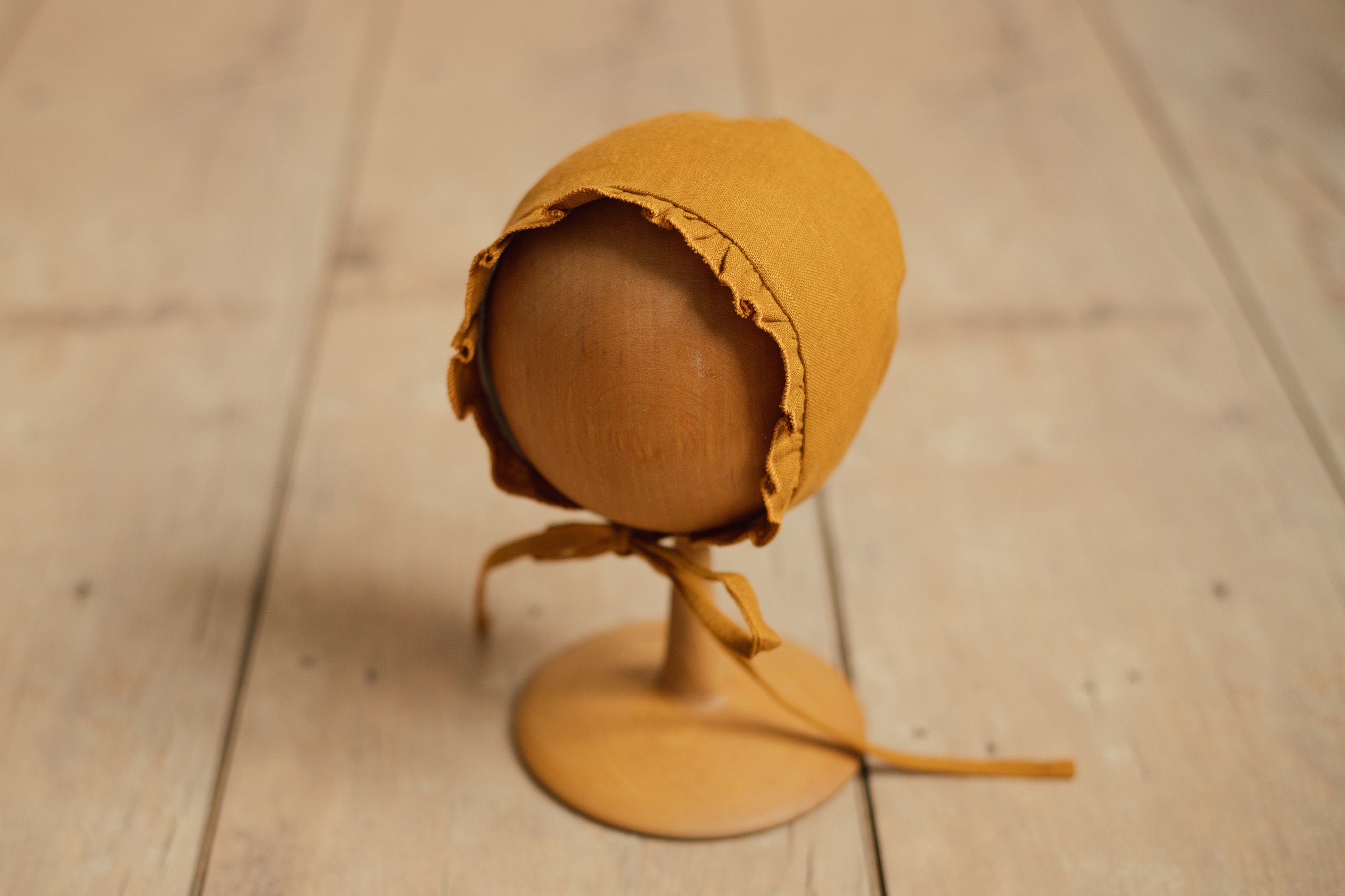 Baby Girl Linen Bonnet, Baby Linen Outfit for Girl, Girl Linen Ruffle Bonnet, Newborn Girl Coming Home outfit, Newborn Photography Outfit